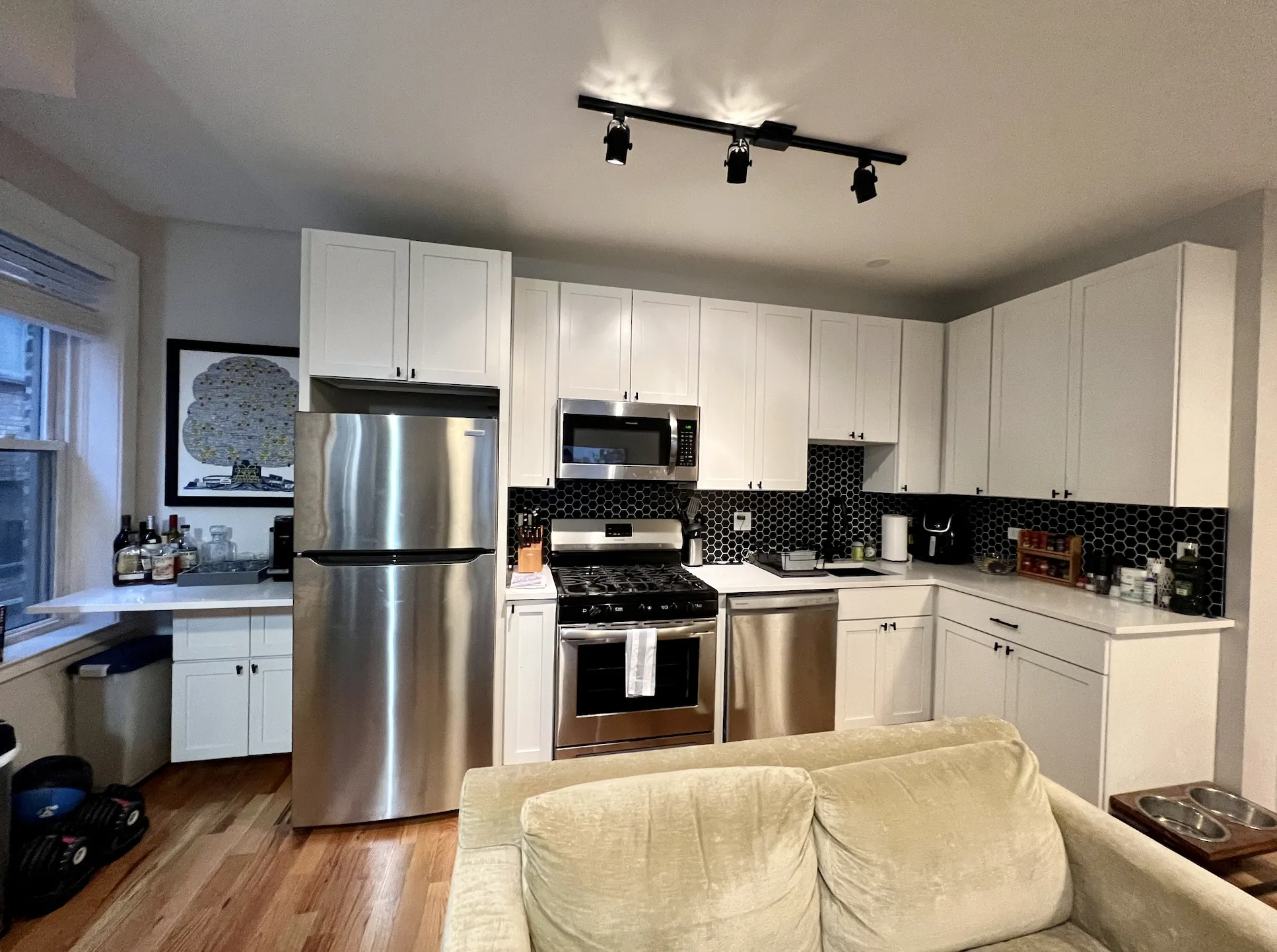 656 W WRIGHTWOOD AVE 60614-unit#206-Chicago-IL