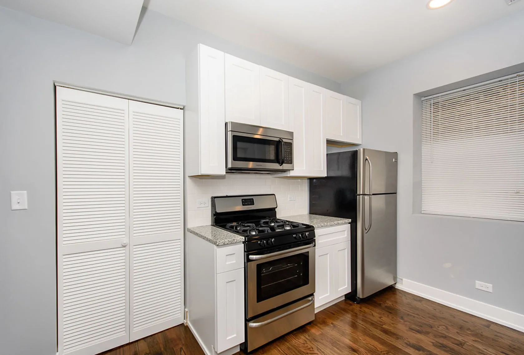 2645 N WASHTENAW AVE 60647-unit#3F-Chicago-IL