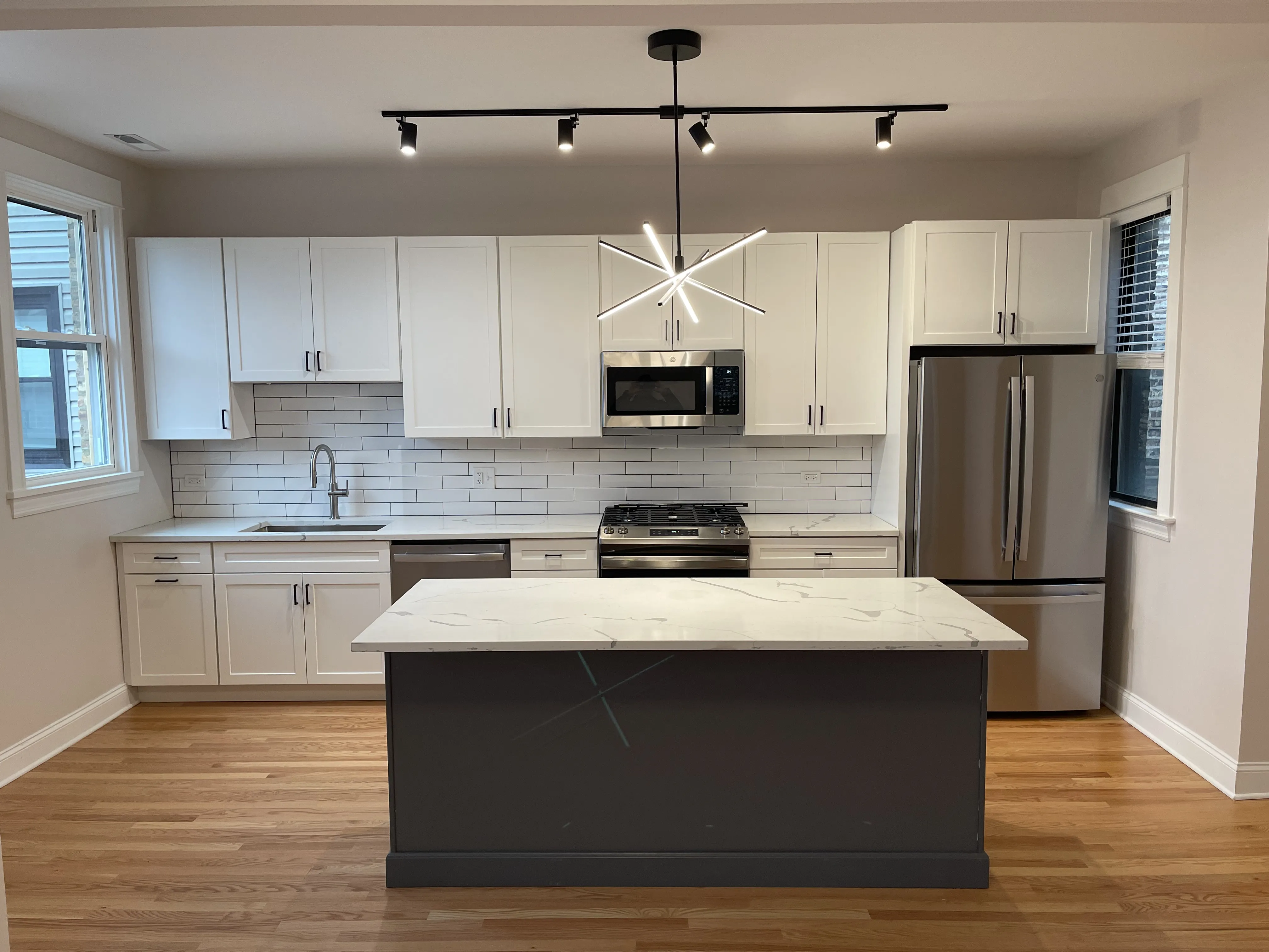 3748 N RACINE AVE 60613-unit#Apt 1-Chicago-IL