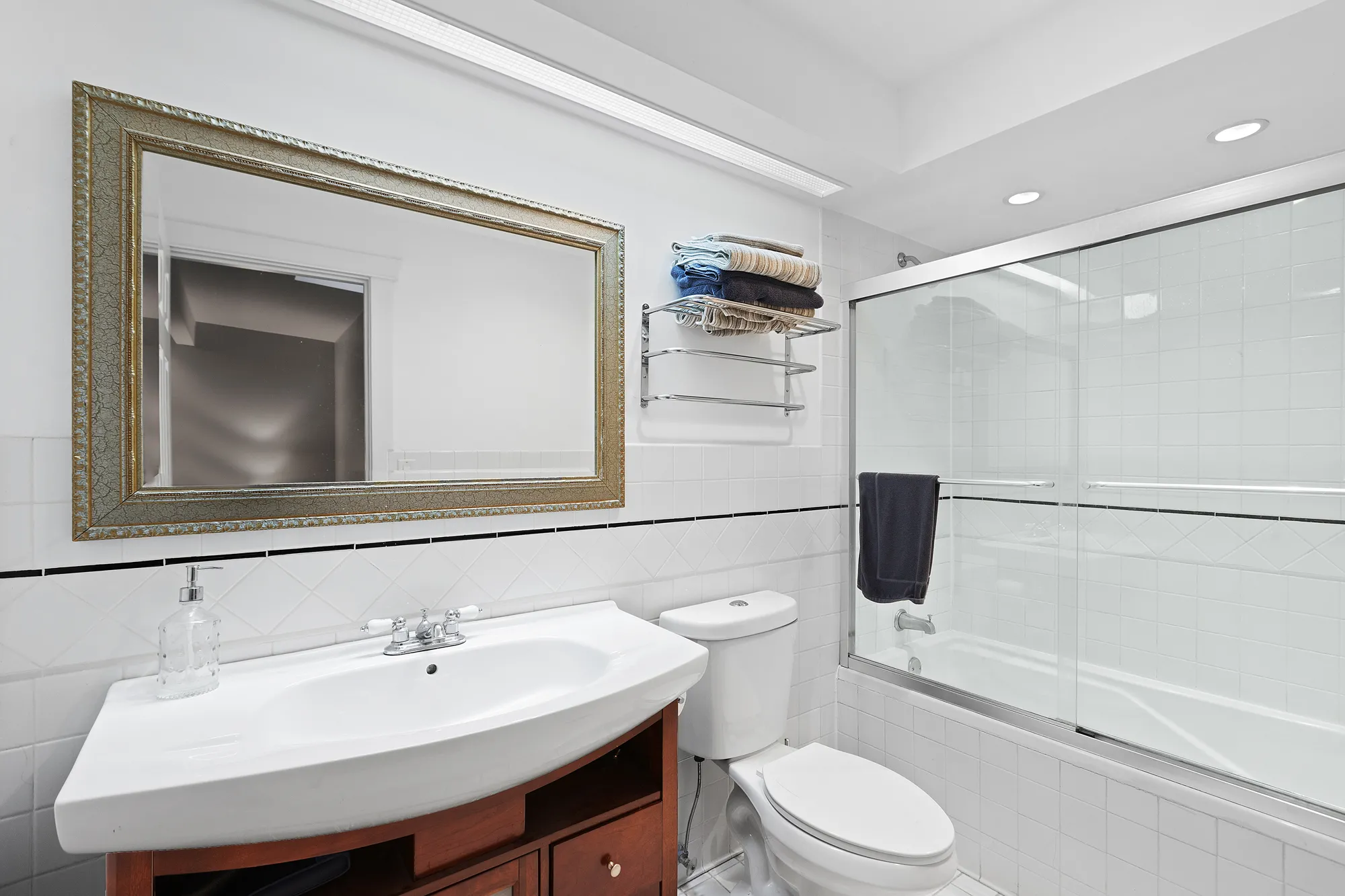 1725 N FERN CT 60614-1725 Coach House-Chicago-IL