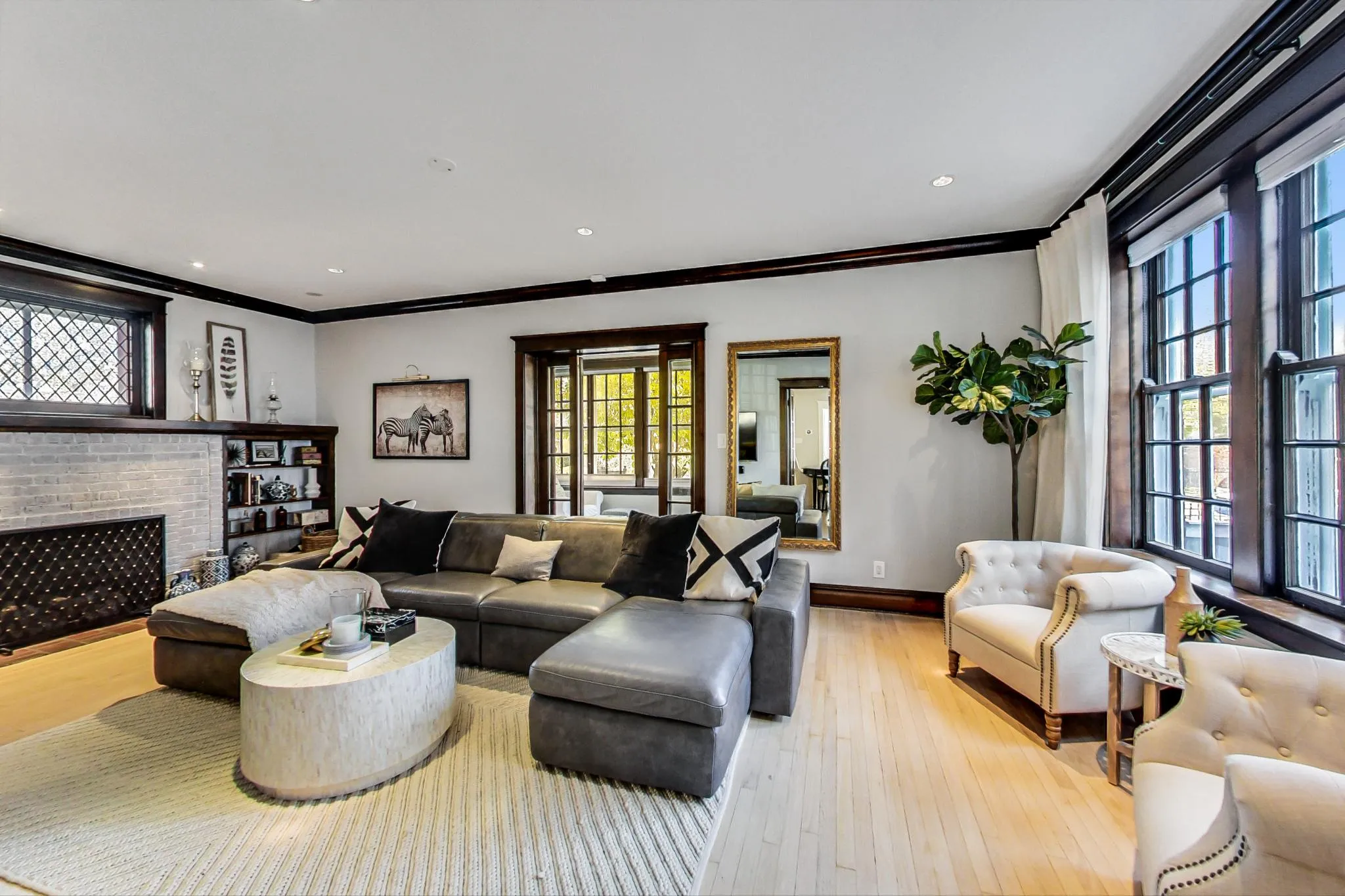 2550 N KIMBALL AVE 60647-Chicago-IL