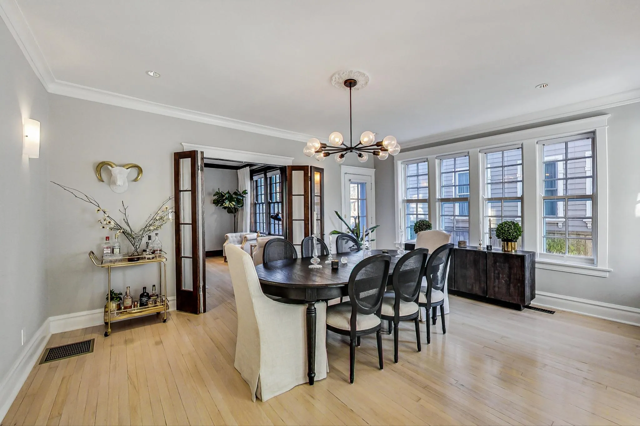 2550 N KIMBALL AVE 60647-Chicago-IL