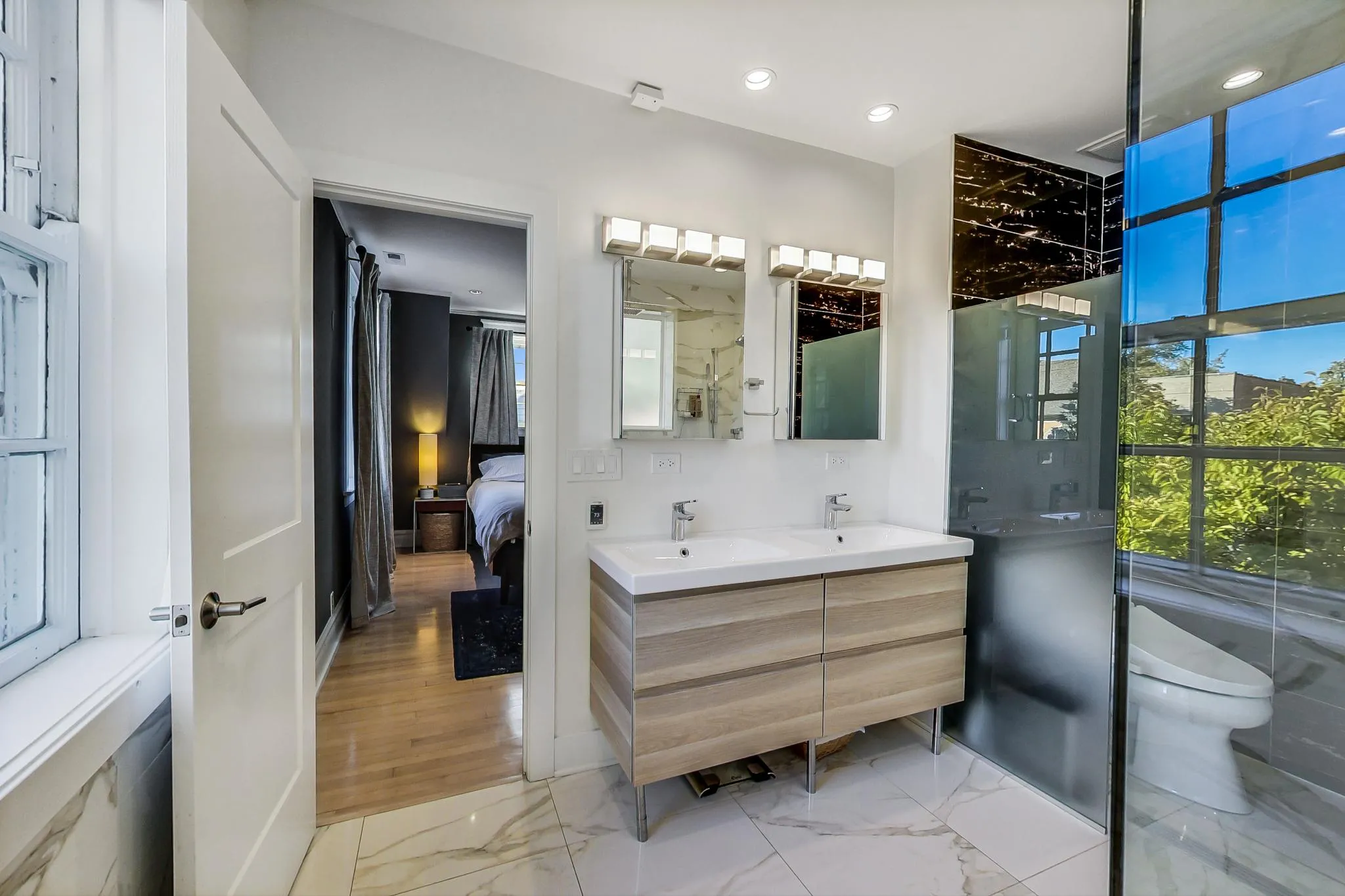 2550 N KIMBALL AVE 60647-Chicago-IL