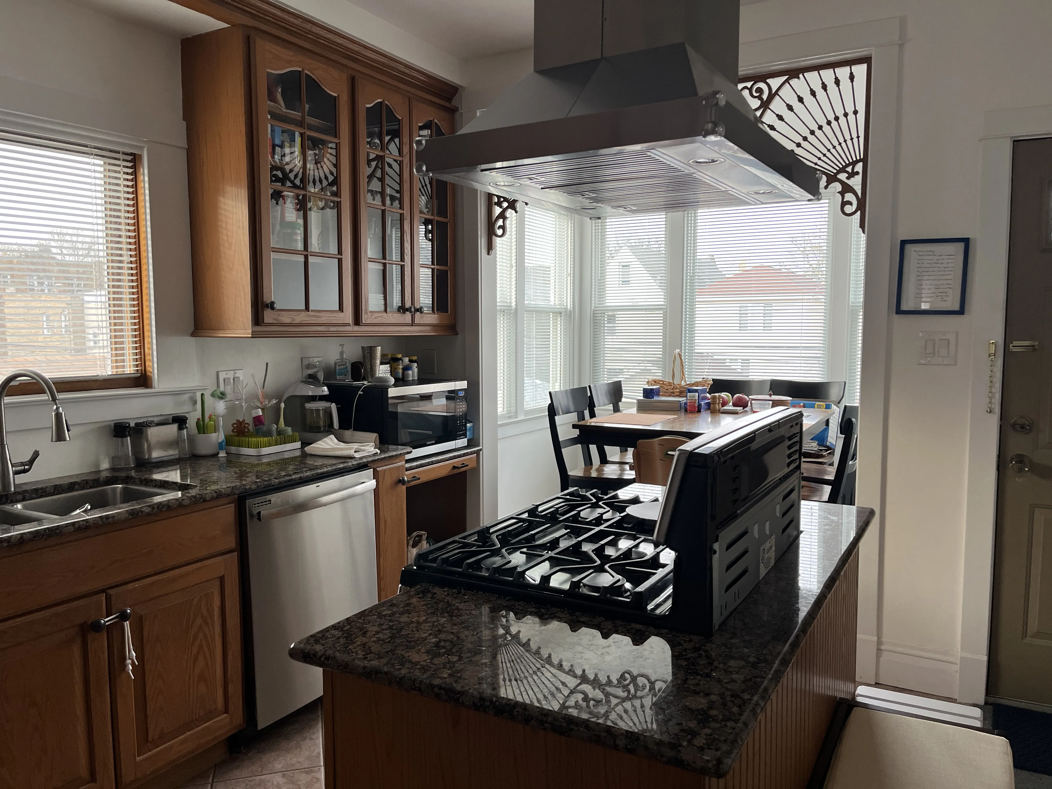 4518 N ST LOUIS AVE 60625-4518 North St Louis 3-flat-unit#02-Chicago-IL