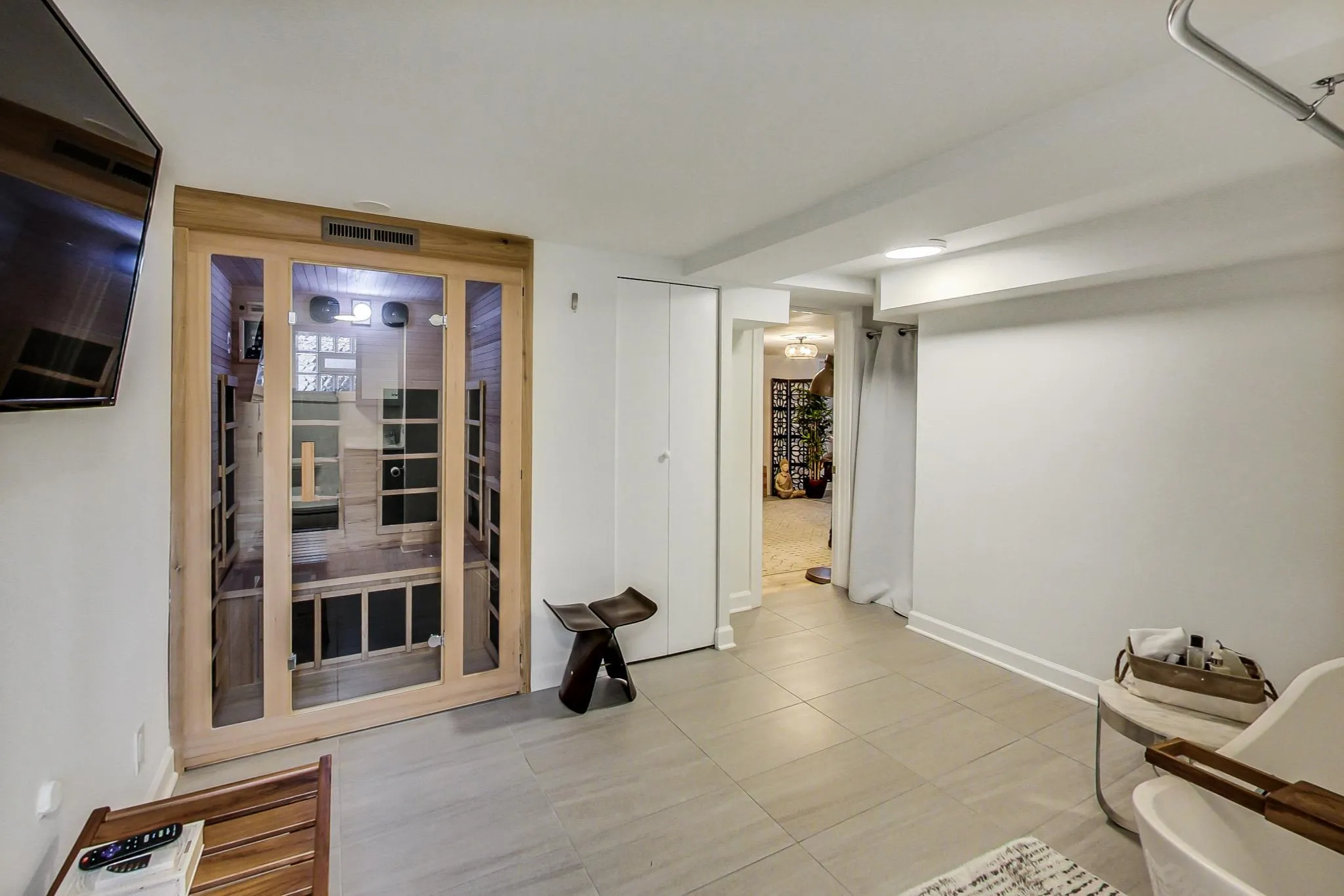 2550 N KIMBALL AVE 60647-Chicago-IL