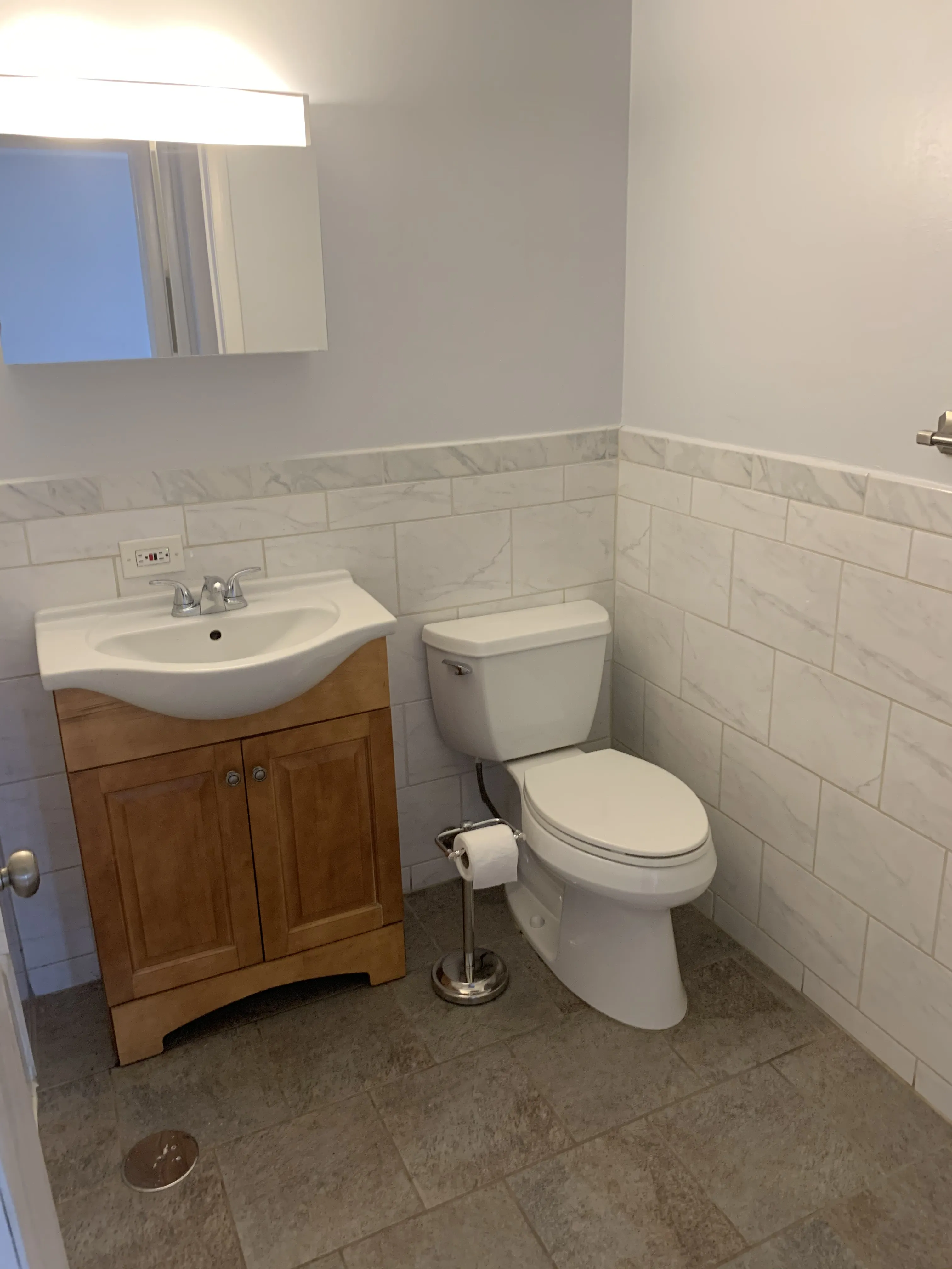 8027  FOSTER LN 60714-8027 Foster Lane-unit#GNb-Niles-IL