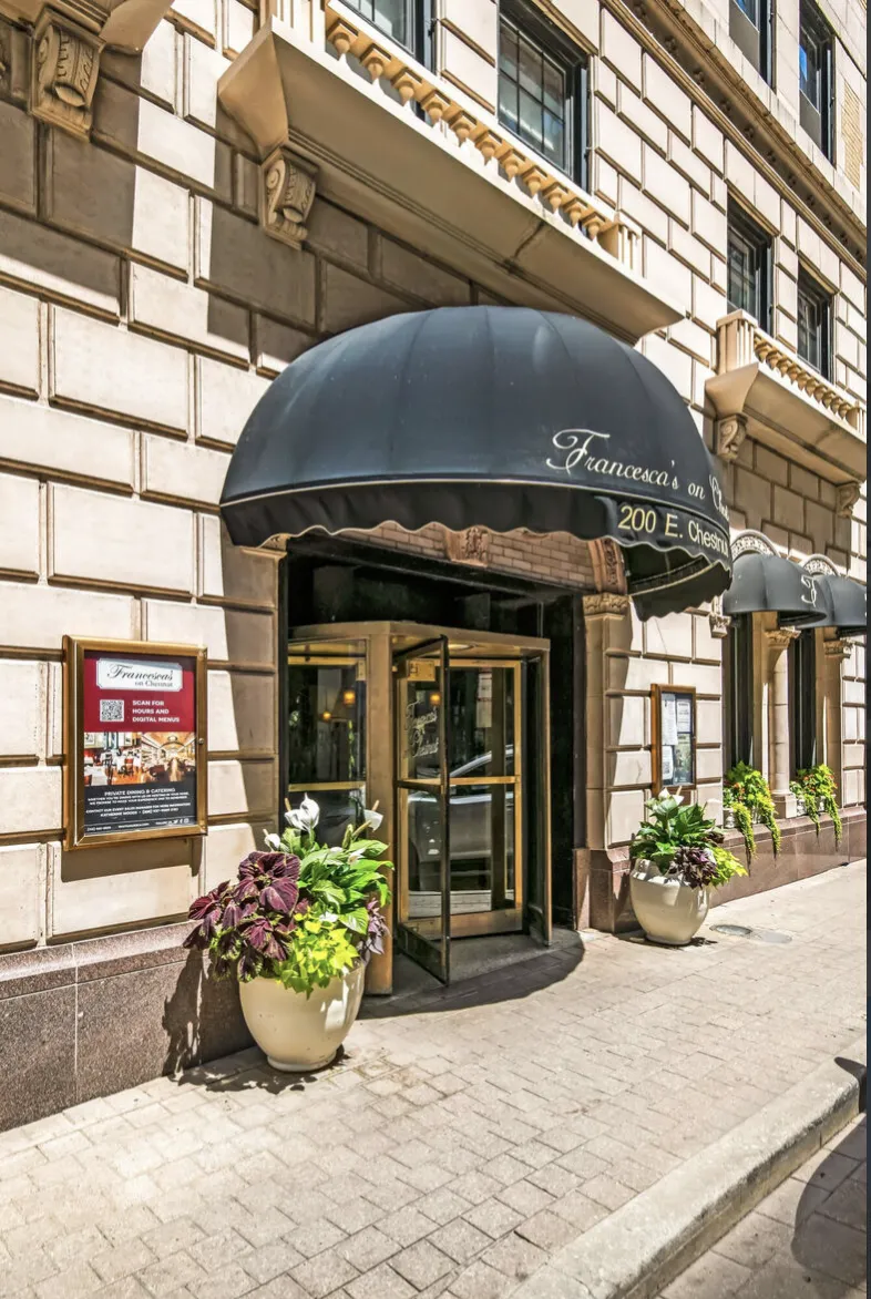 200 E CHESTNUT 60611-The Seneca-unit#322-Chicago-IL