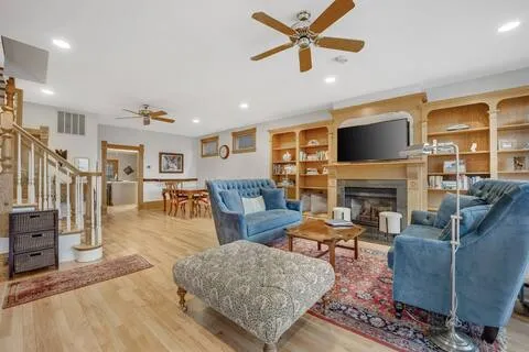 1446 W GRACE ST 60613-unit#2-Chicago-IL