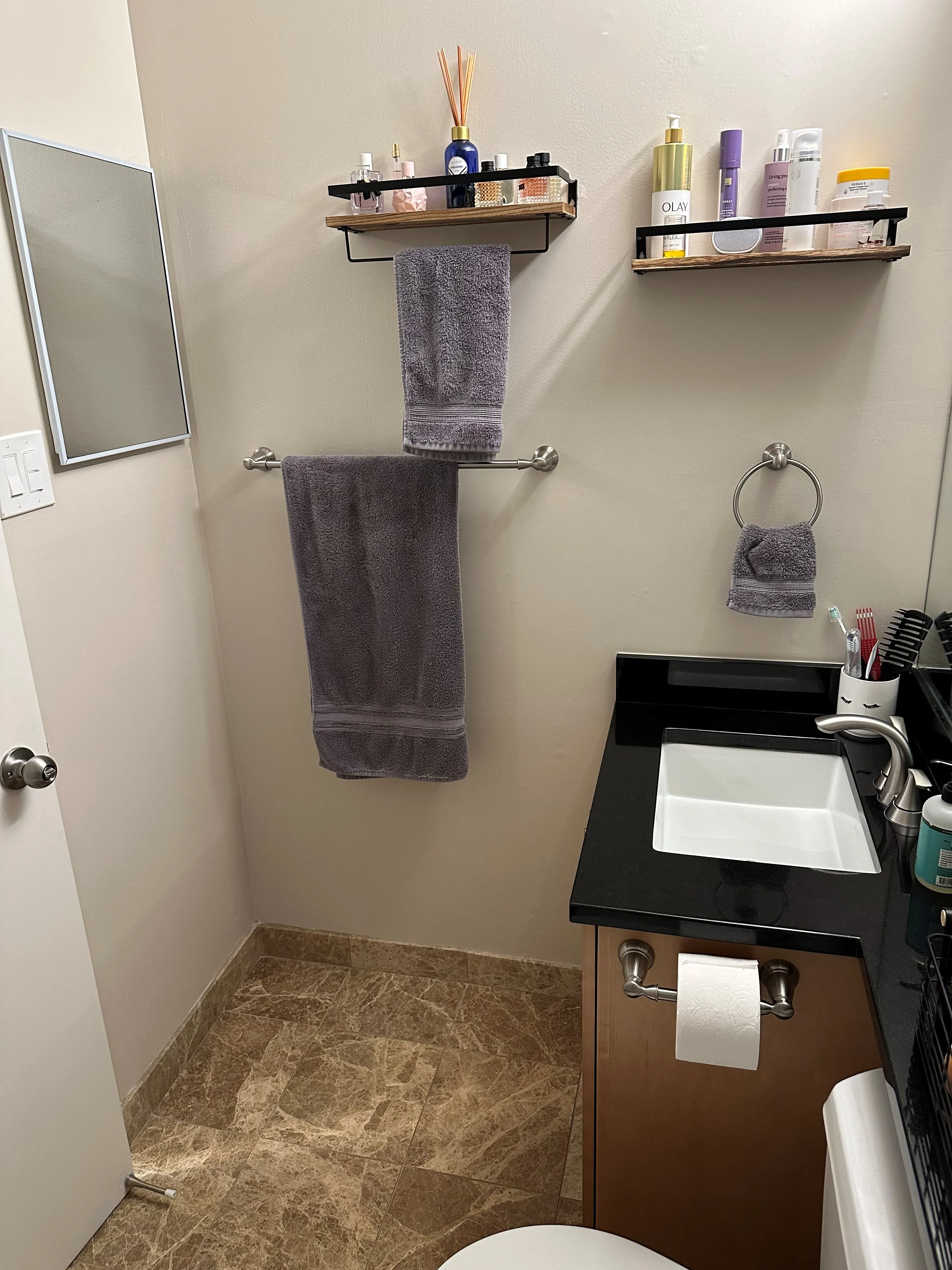 3158 N CLARK ST 60657-Belmont Court-unit#H2F-Chicago-IL