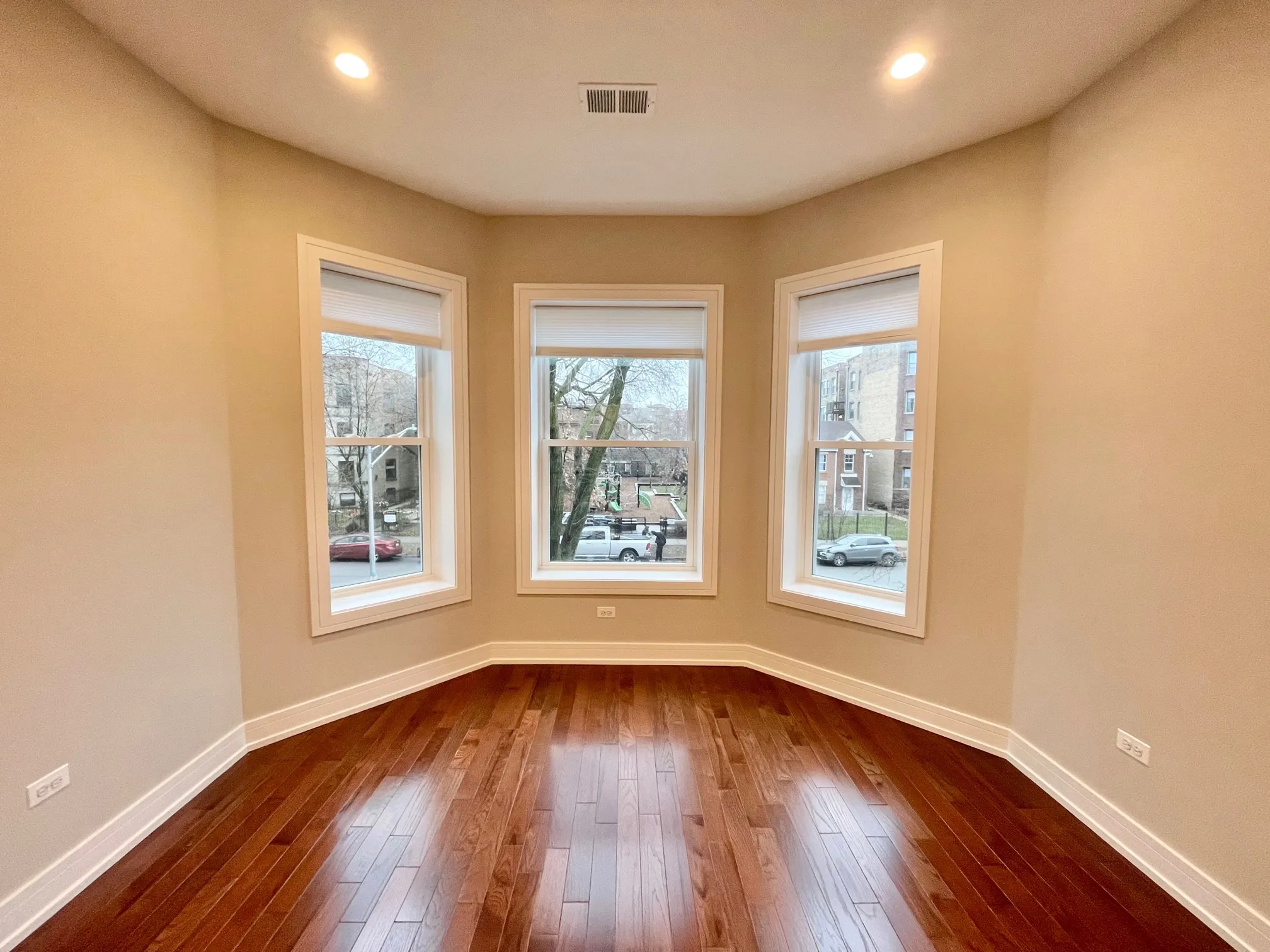 4641 N MALDEN ST 60640-Malden Apartments-unit#1-Chicago-IL