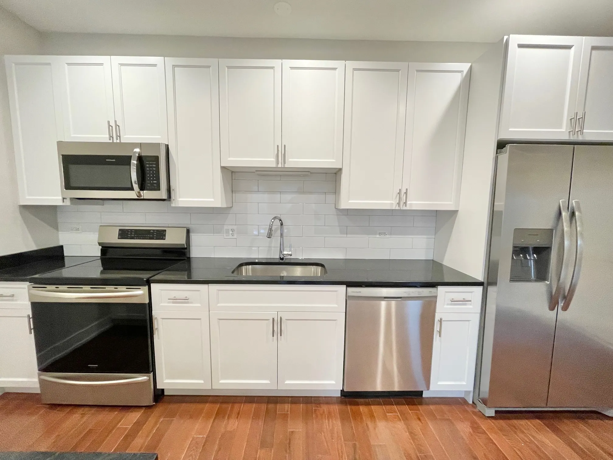 4641 N MALDEN ST 60640-Malden Apartments-unit#1-Chicago-IL