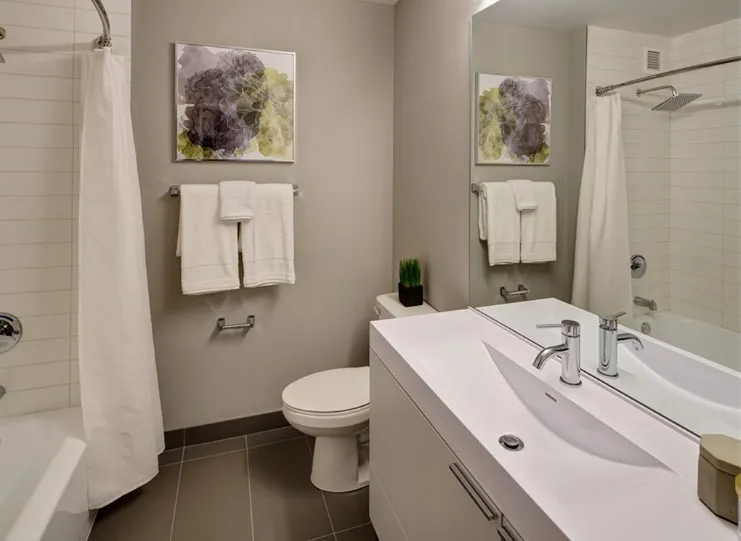 2625 N CLARK ST 60614-The Kent - Short Term-unit#2004-Chicago-IL