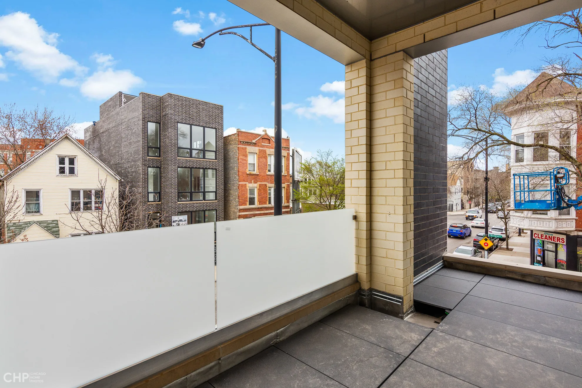 1957 N FAIRFIELD AVE 60647-unit#2I-Chicago-IL