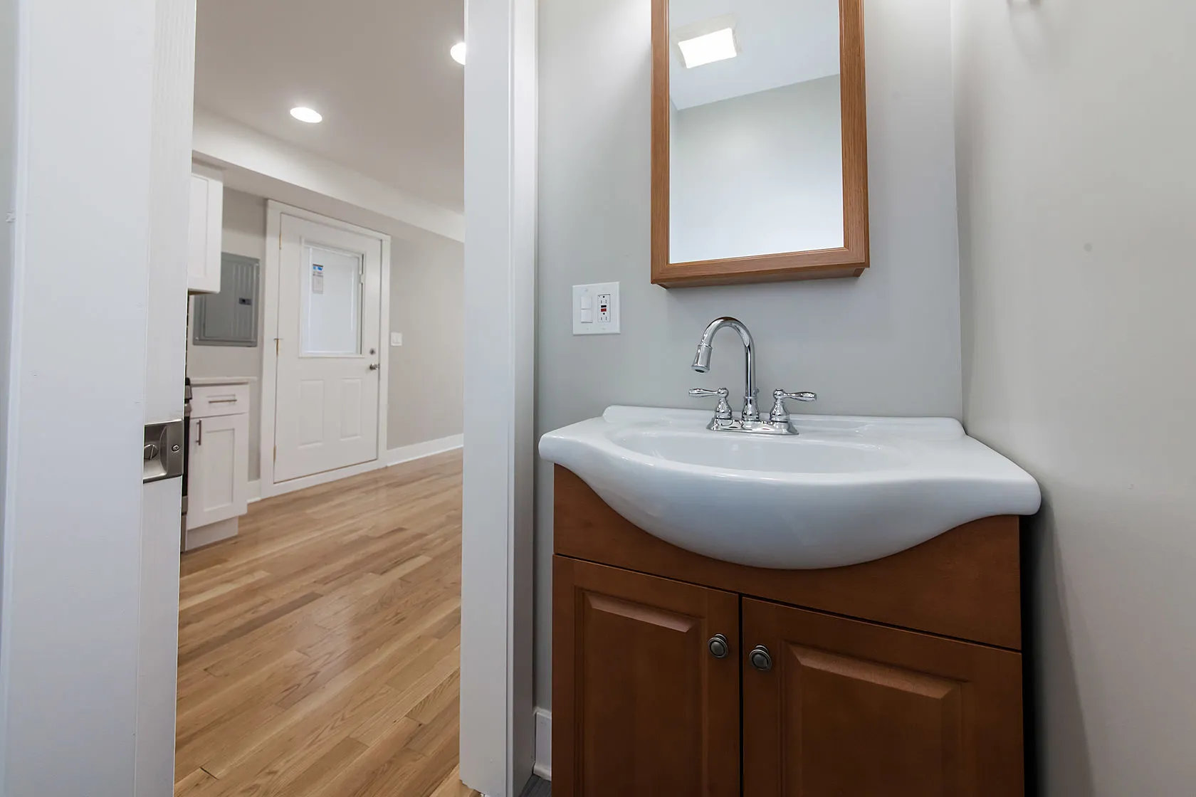 1614 N CLEVELAND AVE 60614-unit#CH-Chicago-IL