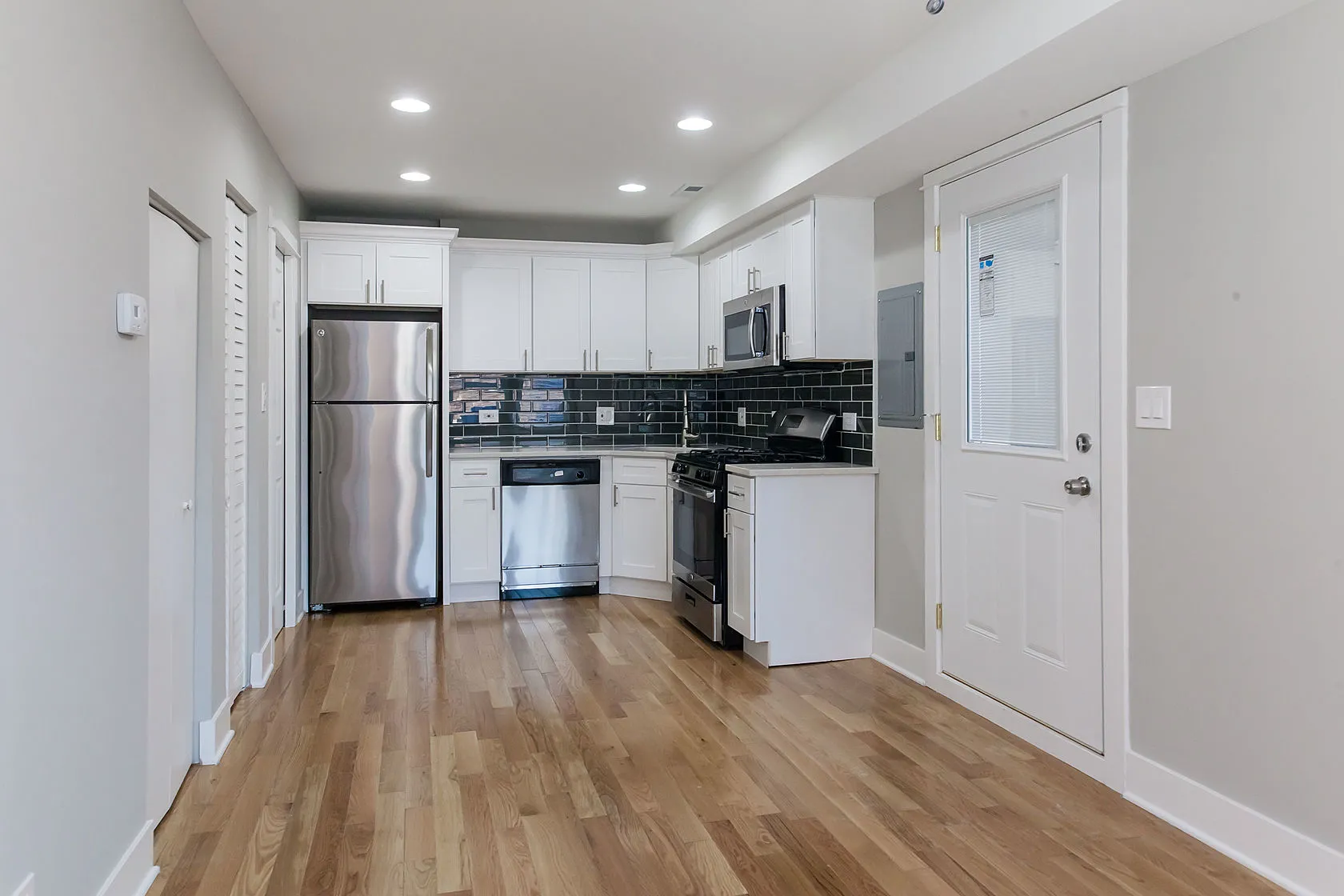 1614 N CLEVELAND AVE 60614-unit#CH-Chicago-IL