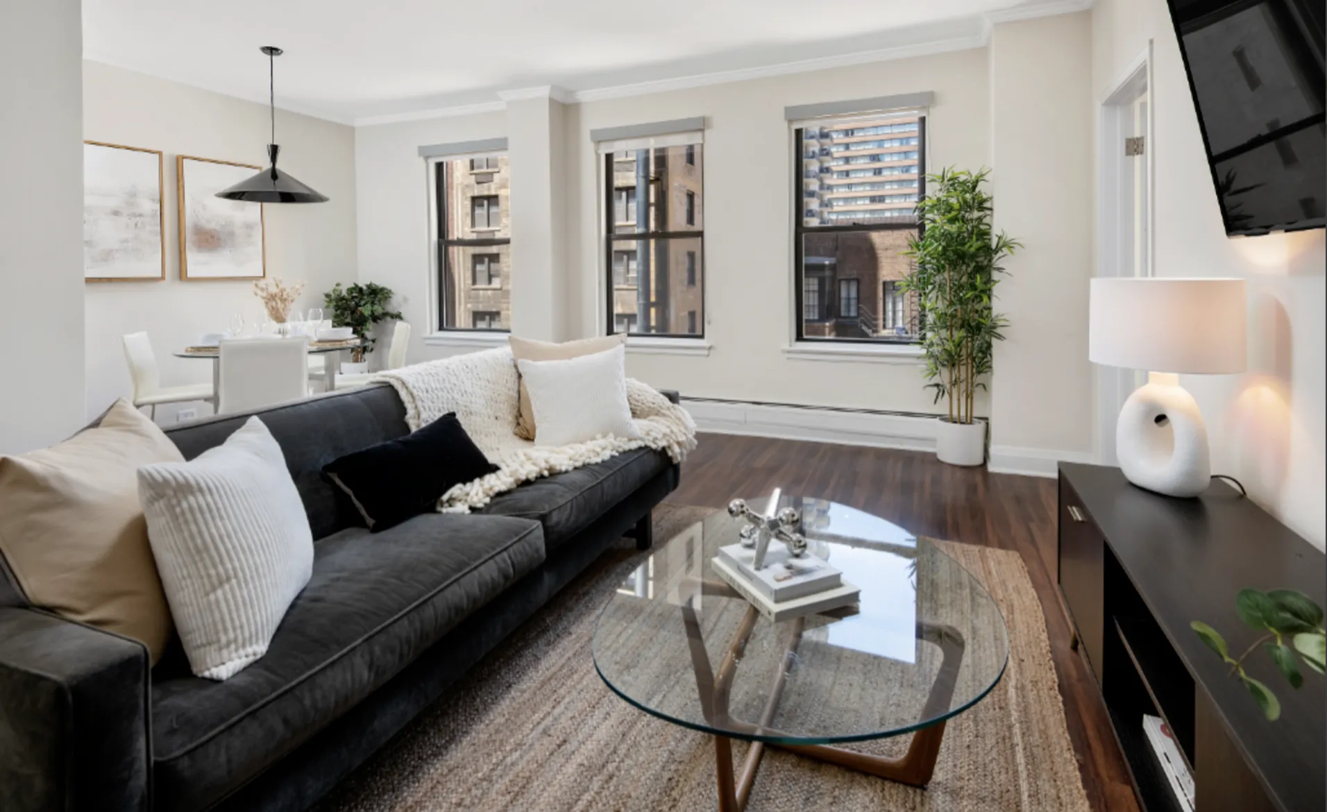 200 E CHESTNUT 60611-The Seneca-unit#322-Chicago-IL