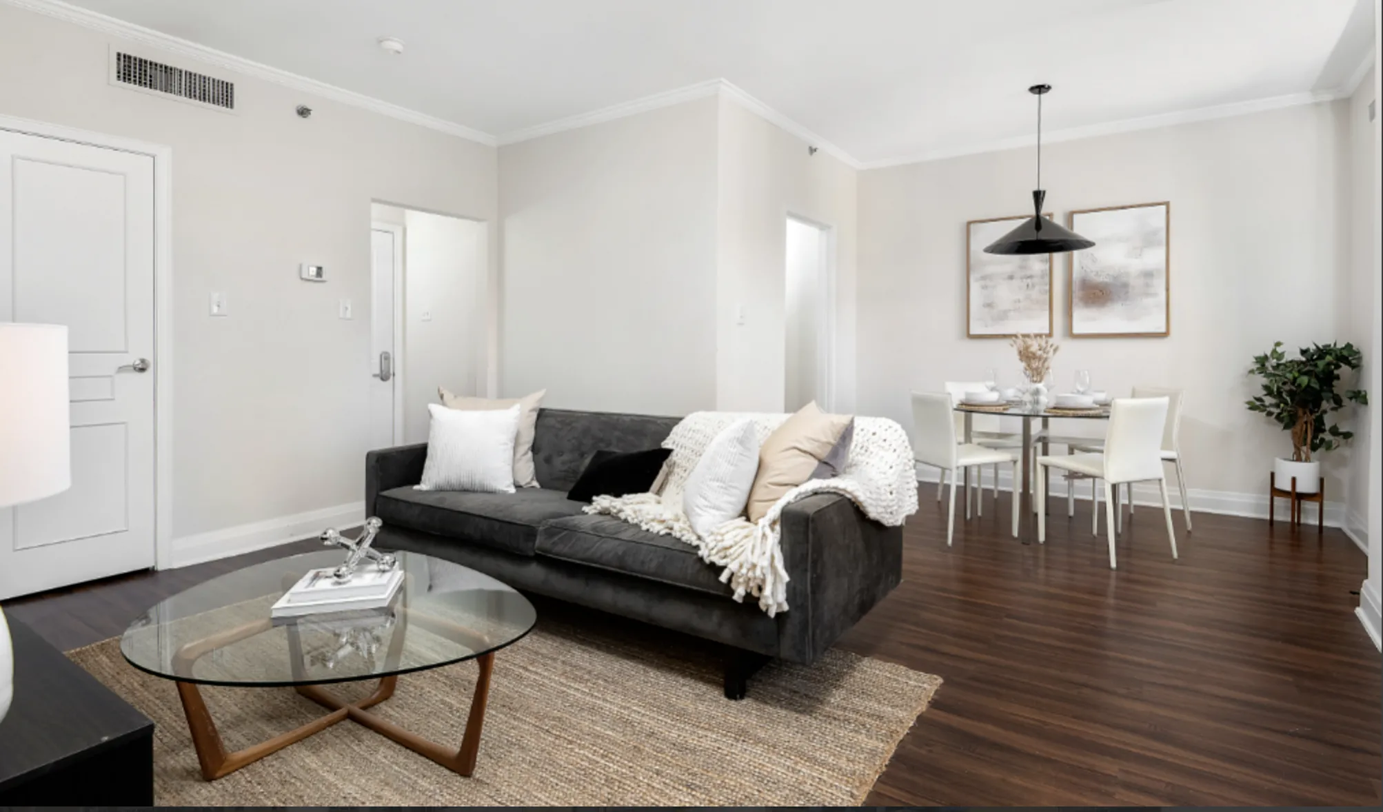 200 E CHESTNUT 60611-The Seneca-unit#322-Chicago-IL