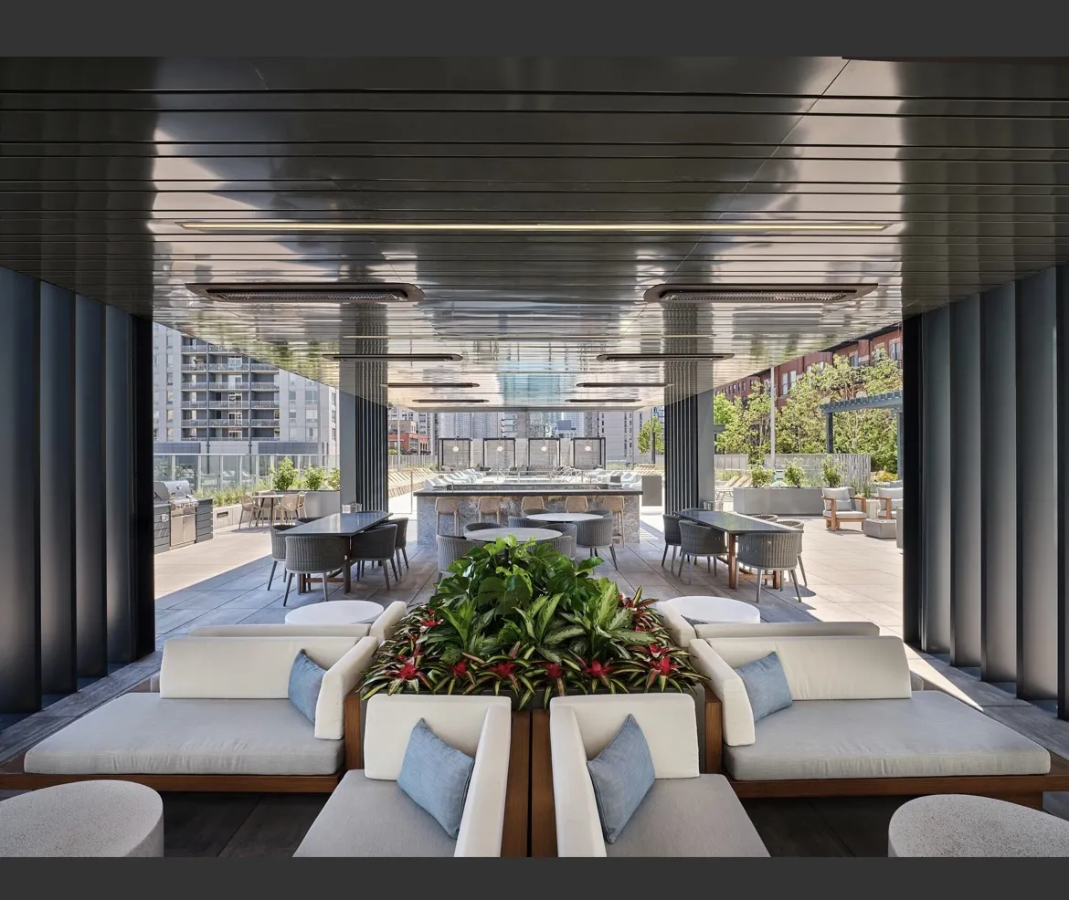 369 W GRAND AVE 60654-Luxury Short Term Sublease-unit#1310-Chicago-IL