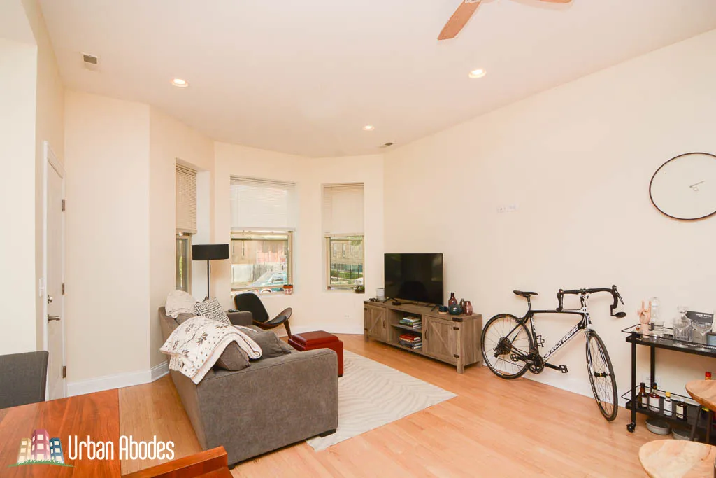2724 N MONTICELLO AVE 60647-unit#2-Chicago-IL