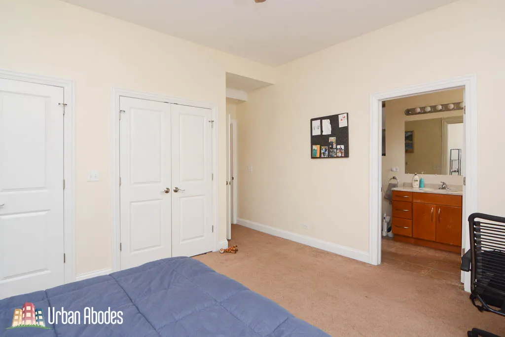 2724 N MONTICELLO AVE 60647-unit#2-Chicago-IL