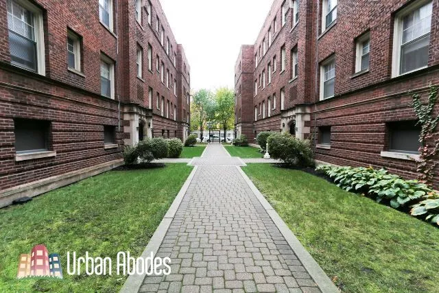 3261 W WRIGHTWOOD AVE 60647-unit#2J-Chicago-IL