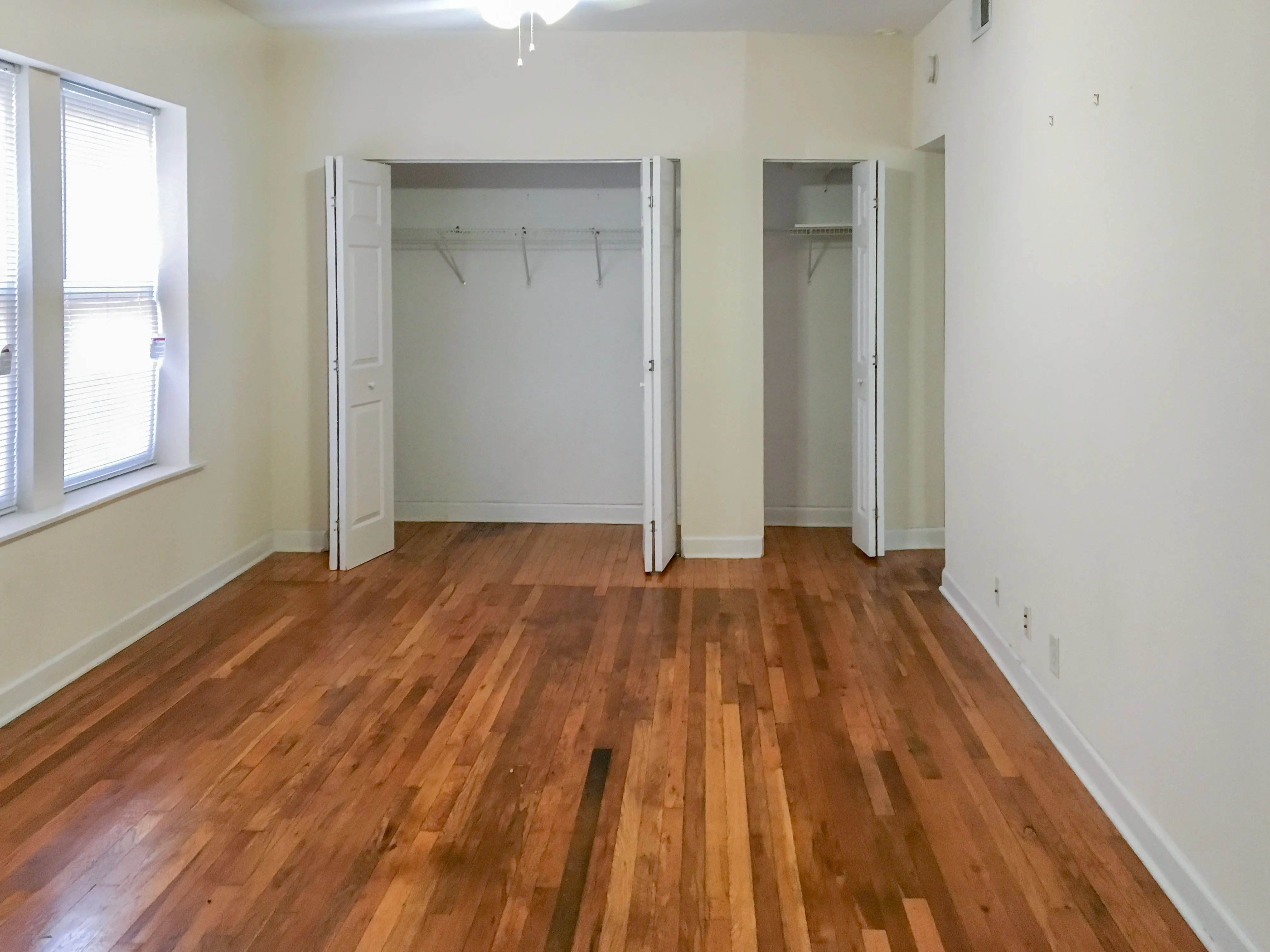 3521 N BROADWAY AVE 60657-unit#1E-Chicago-IL