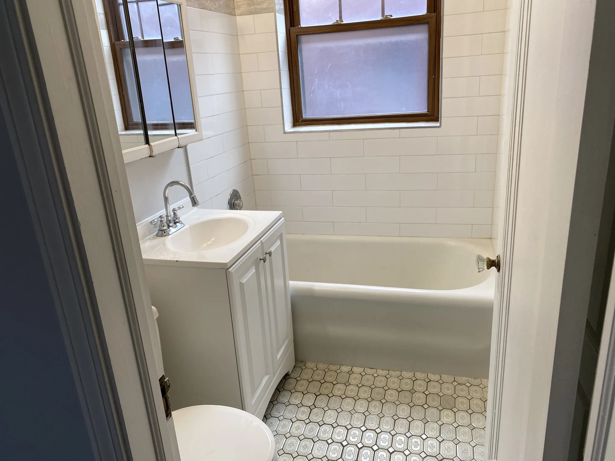 3708 N SHEFFIELD AVE 60613-unit#301-Chicago-IL