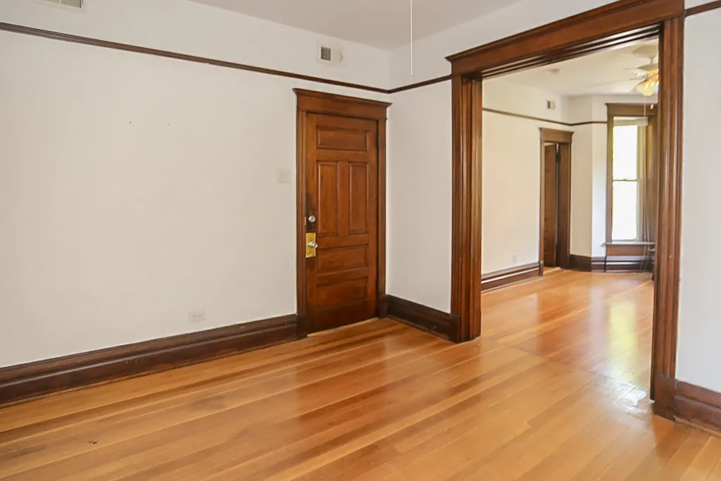 851 W WELLINGTON AVE 60657-unit#02-Chicago-IL