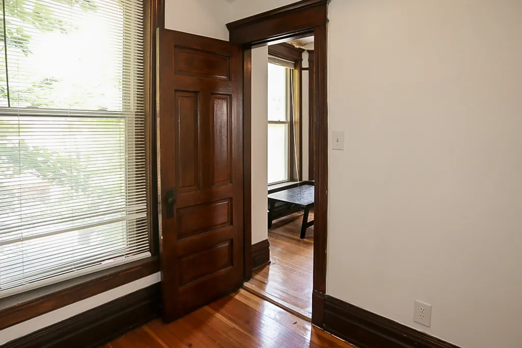 851 W WELLINGTON AVE 60657-unit#02-Chicago-IL