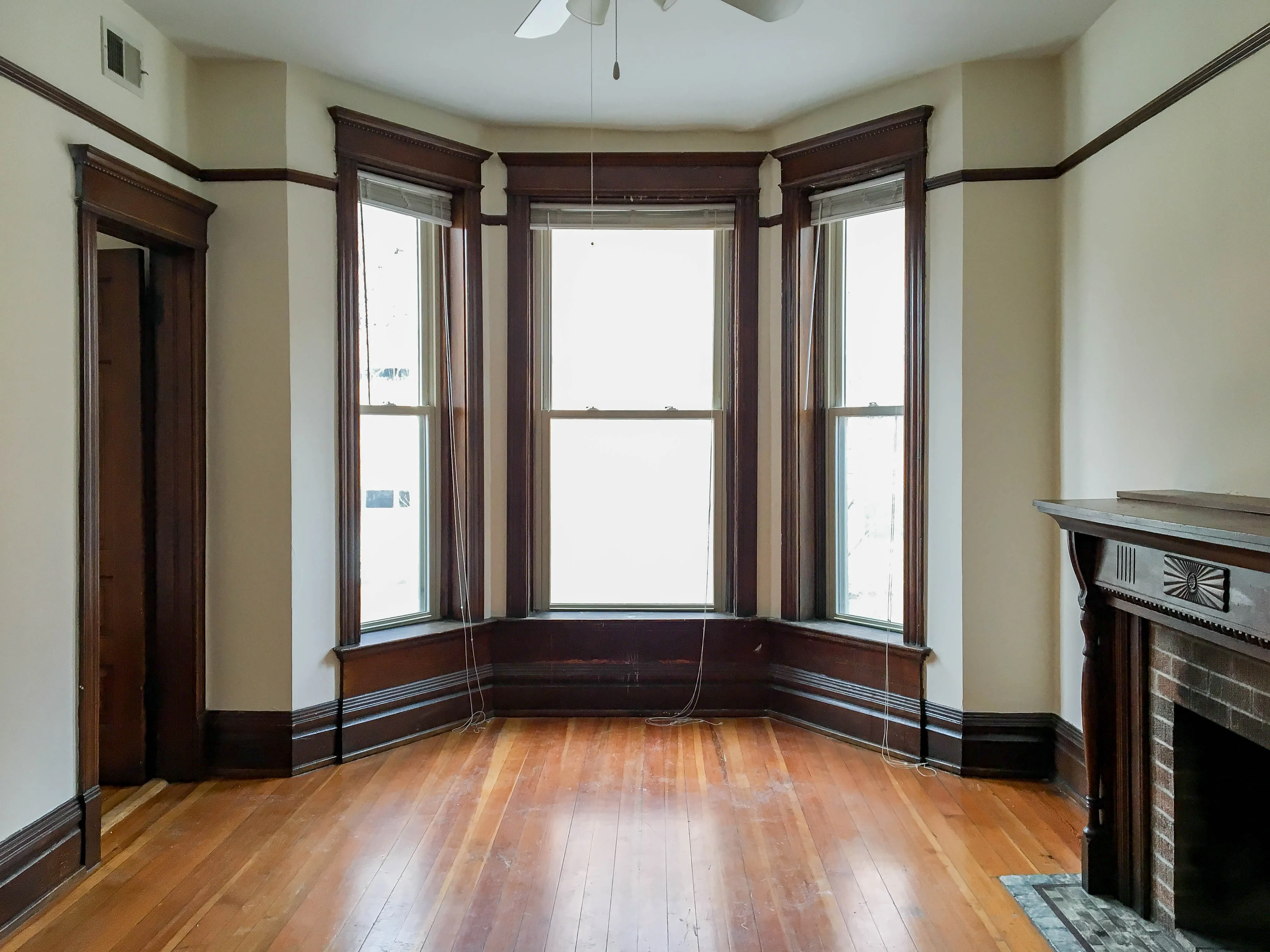 851 W WELLINGTON AVE 60657-unit#02-Chicago-IL