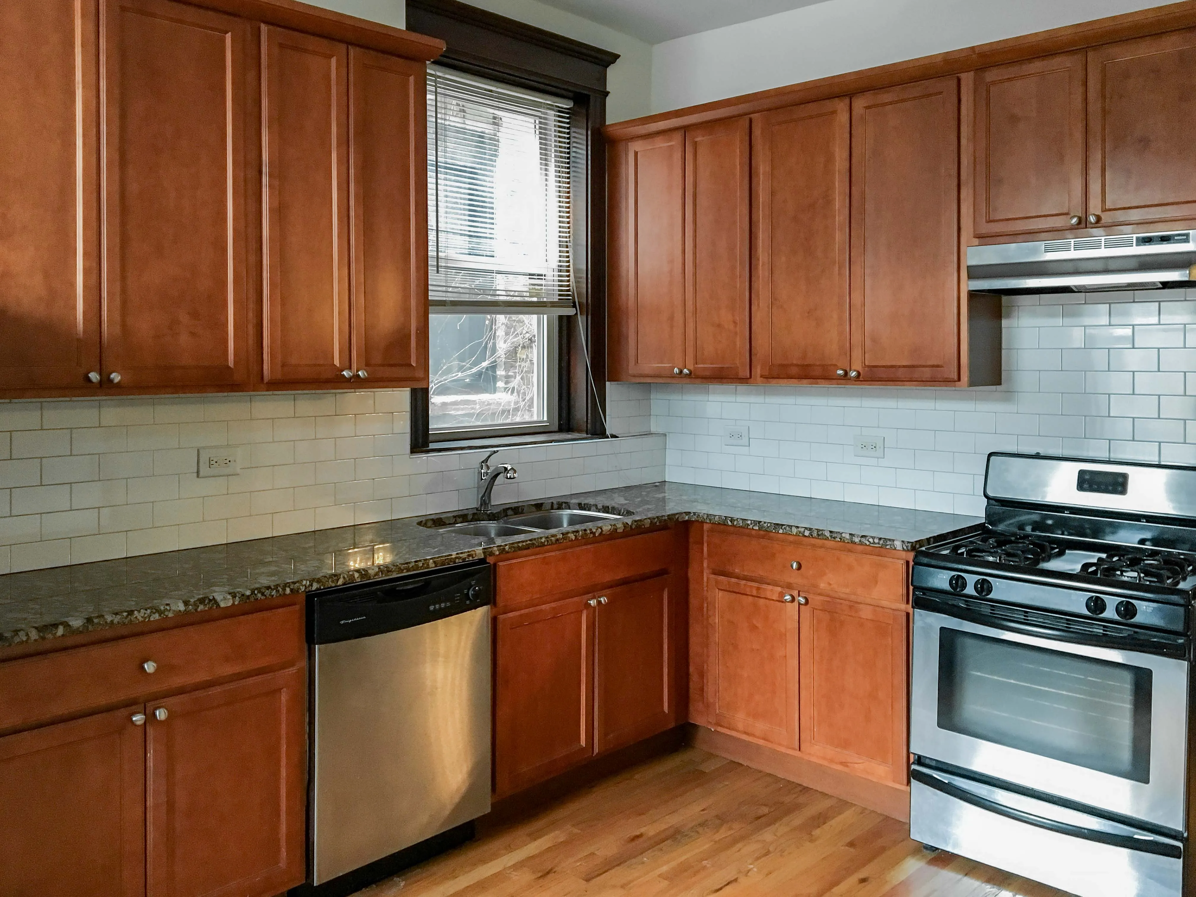 851 W WELLINGTON AVE 60657-unit#02-Chicago-IL