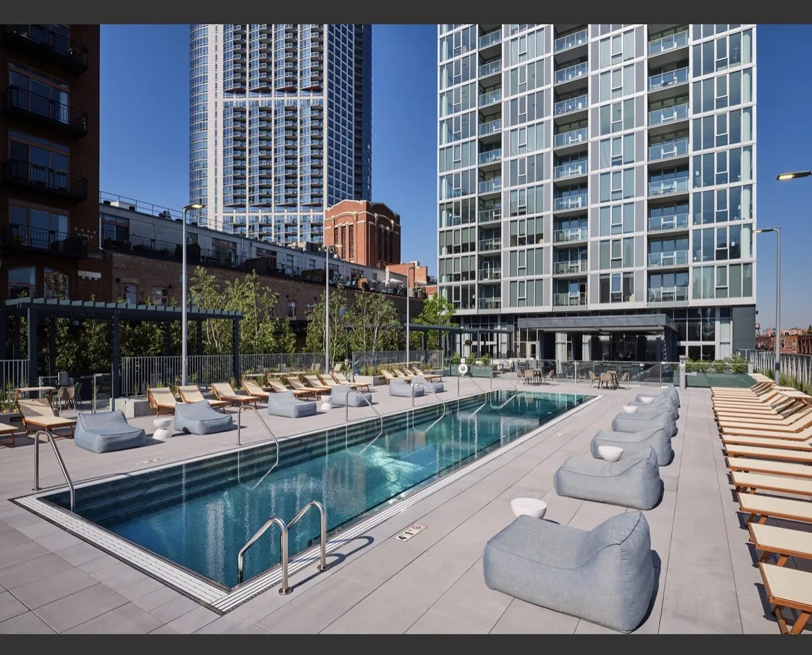 369 W GRAND AVE 60654-Luxury Short Term Sublease-unit#1310-Chicago-IL