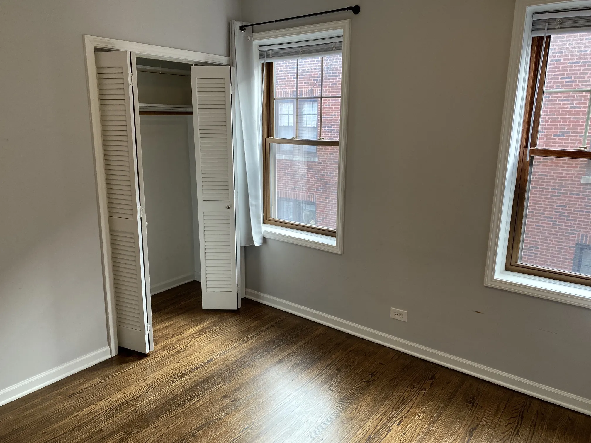 3708 N SHEFFIELD AVE 60613-unit#301-Chicago-IL