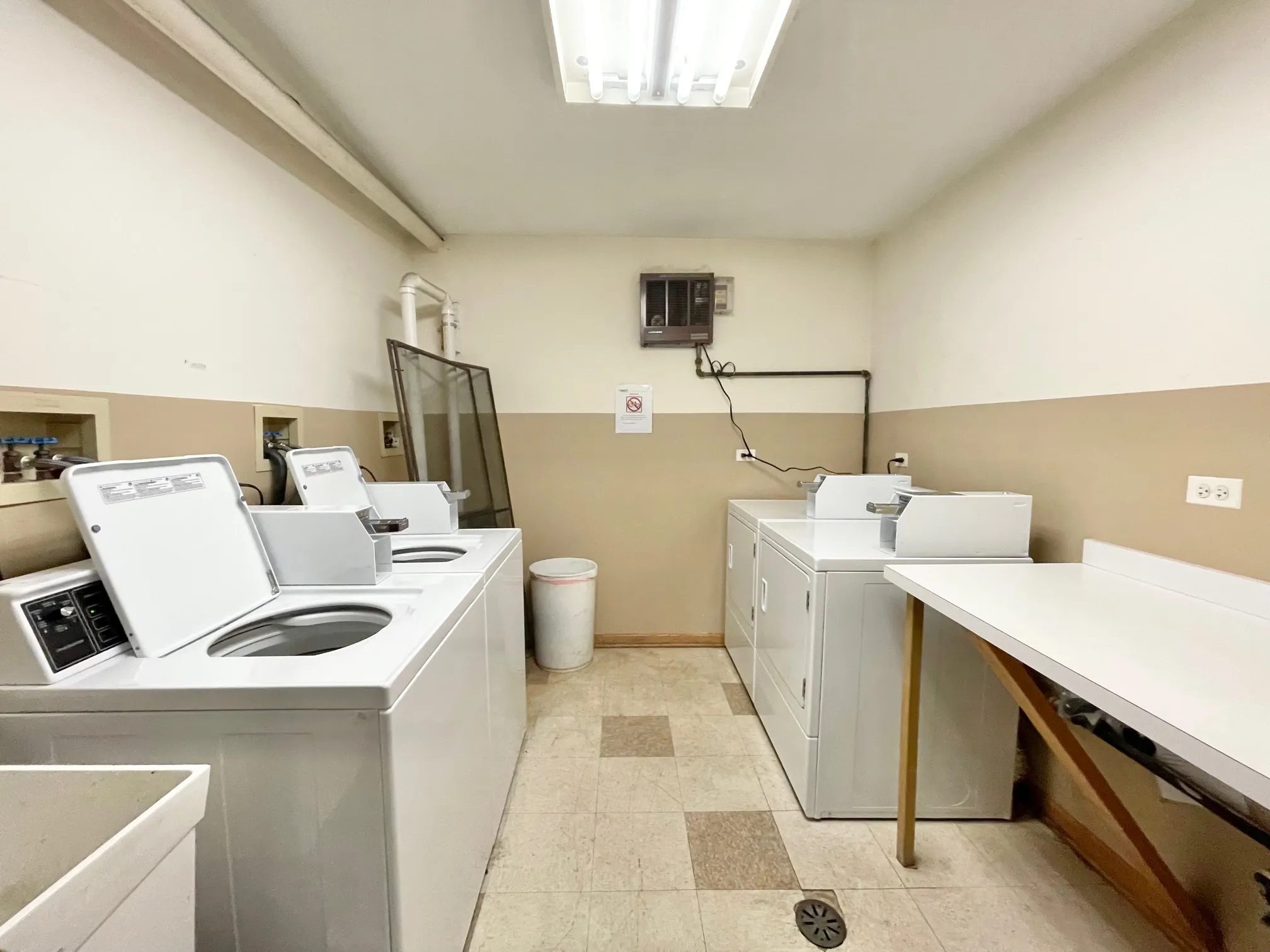 4103 N KENMORE AVE 60613-unit#GARDN-Chicago-IL