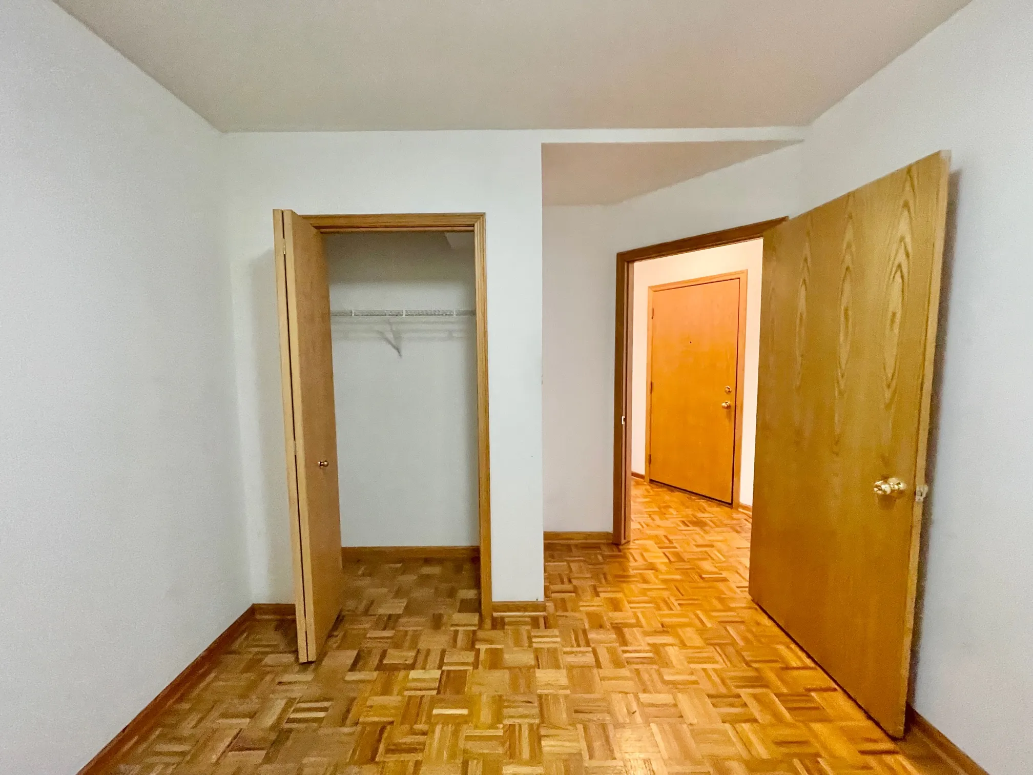 4103 N KENMORE AVE 60613-unit#GARDN-Chicago-IL