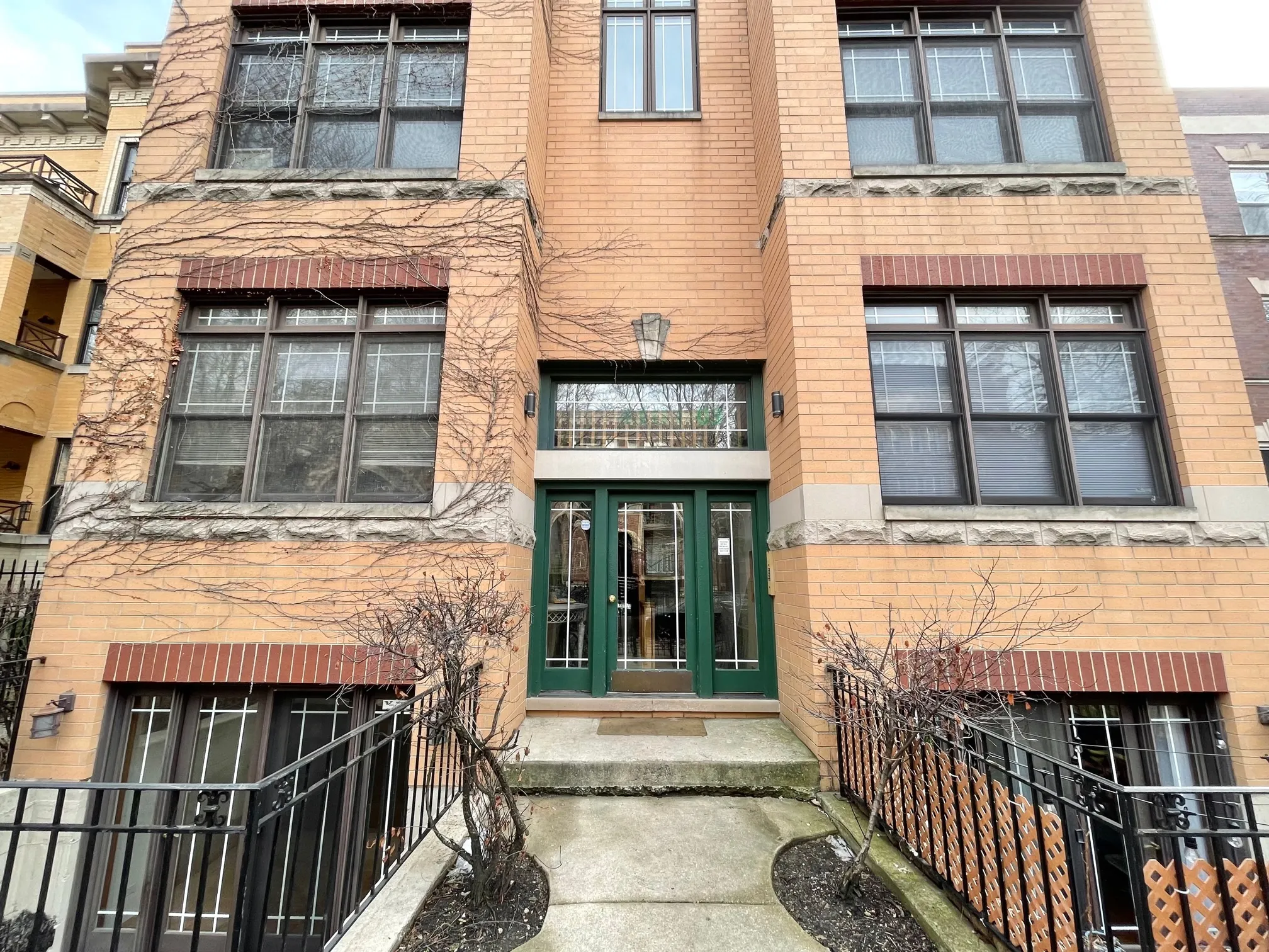4103 N KENMORE AVE 60613-unit#GARDN-Chicago-IL