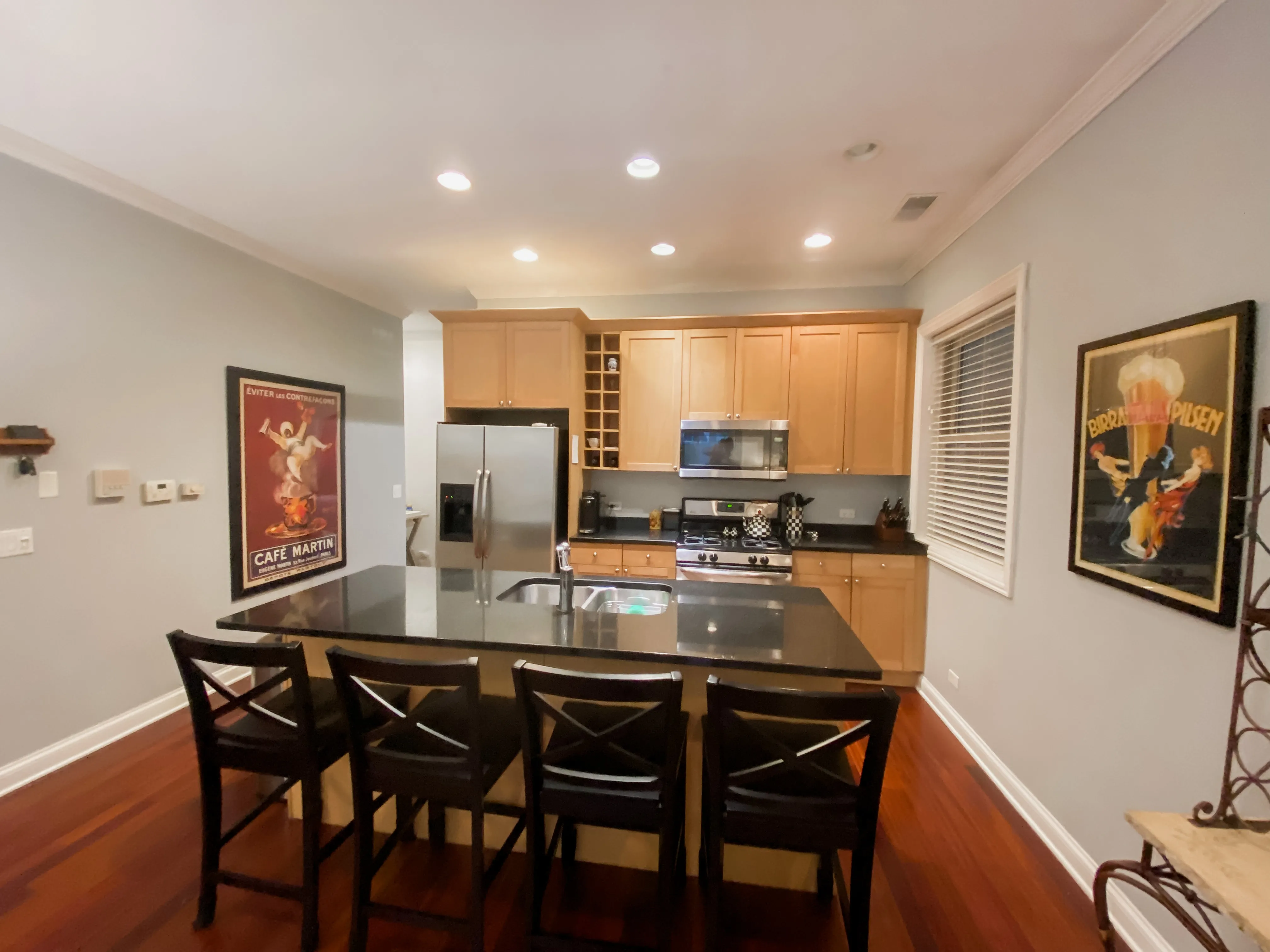 1877 N WINNEBAGO AVE 60647-unit#01-E-Chicago-IL