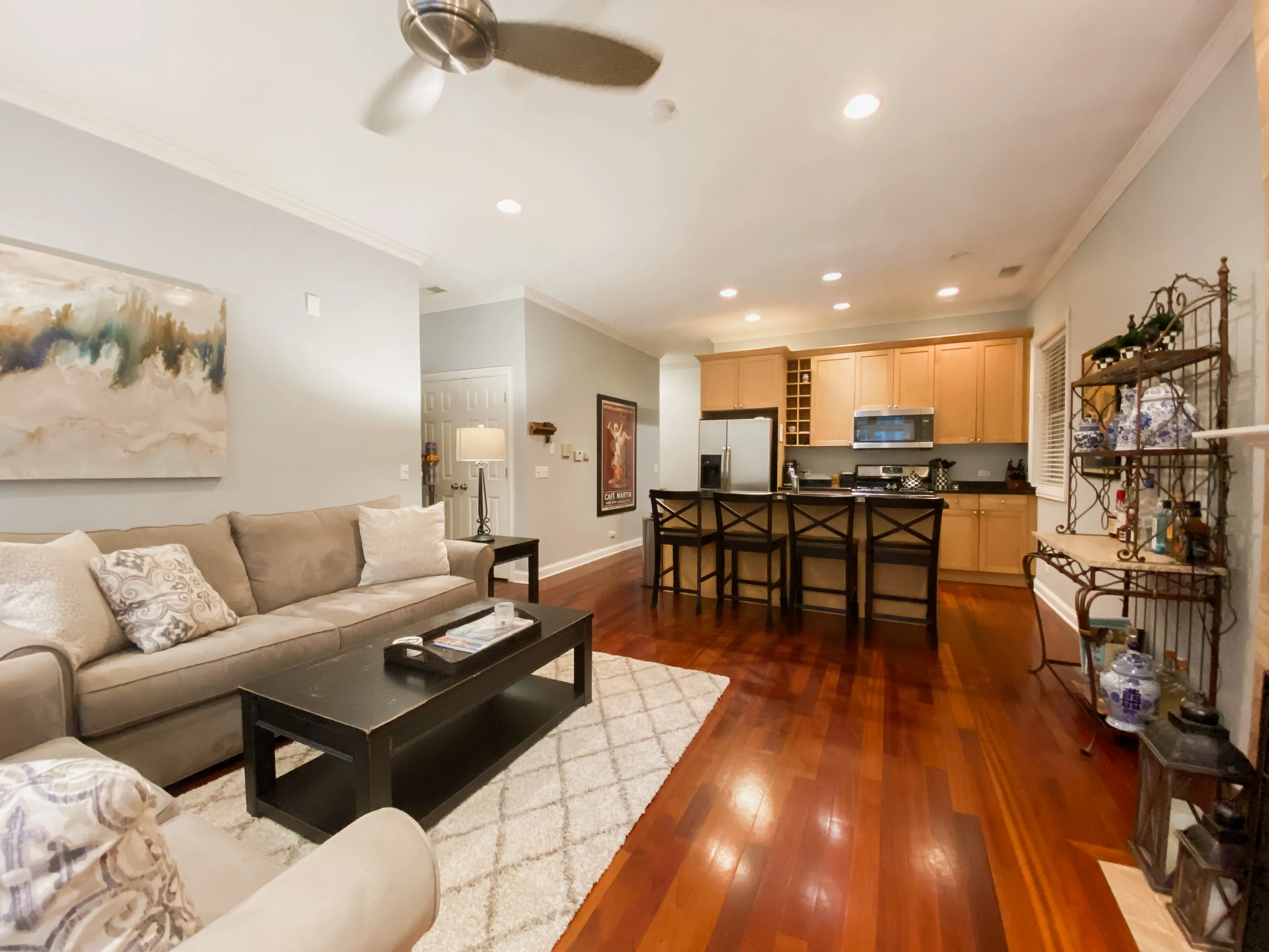 1877 N WINNEBAGO AVE 60647-unit#01-E-Chicago-IL