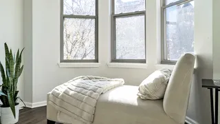 720 W EVERGREEN AVE 60610-Townhouse For Rent-Chicago-IL