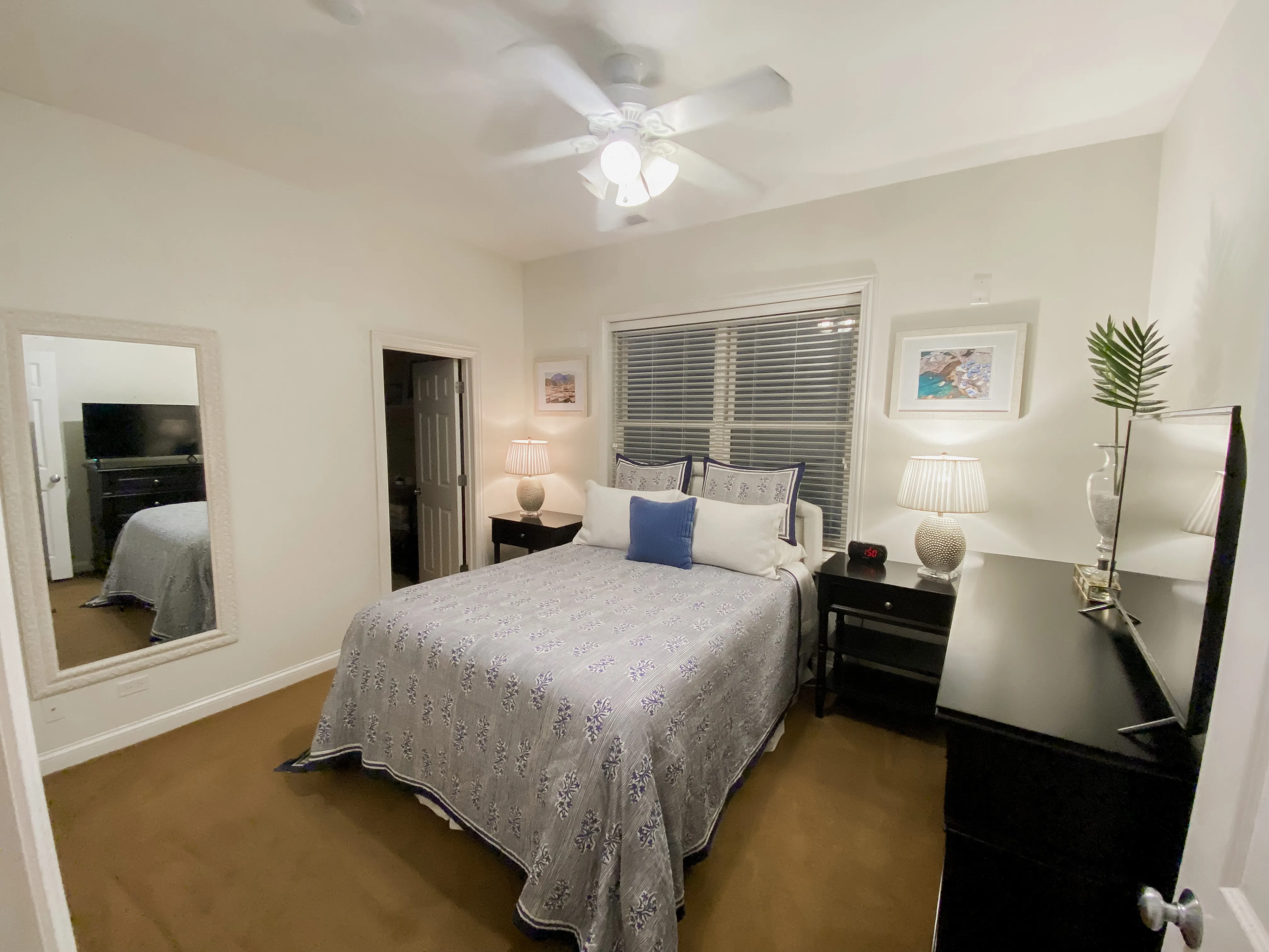 1877 N WINNEBAGO AVE 60647-unit#01-E-Chicago-IL