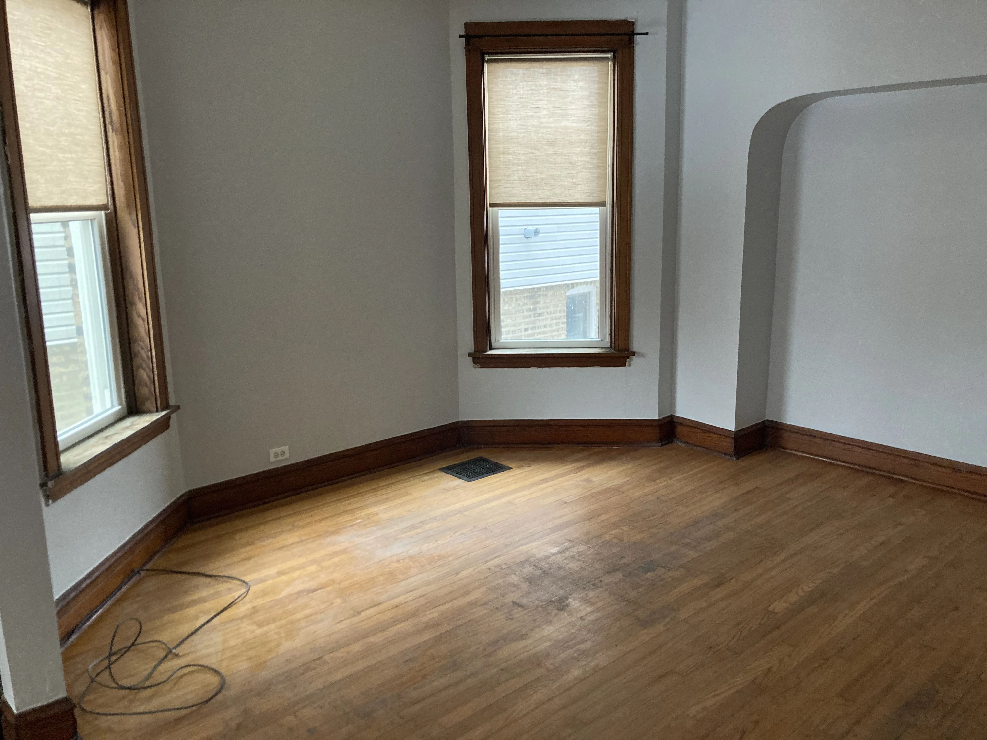 3020 N ALBANY AVE 60618-unit#01-Chicago-IL