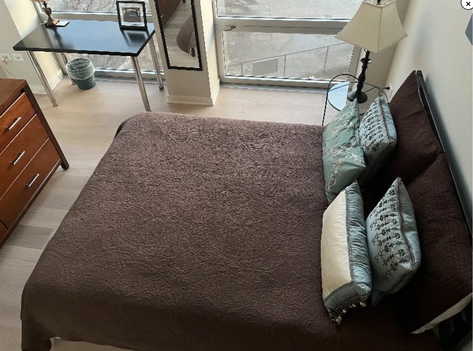 700 N LARRABEE ST 60654-Luxury Skyline & River Views w Balcony-unit#xxx-Chicago-IL