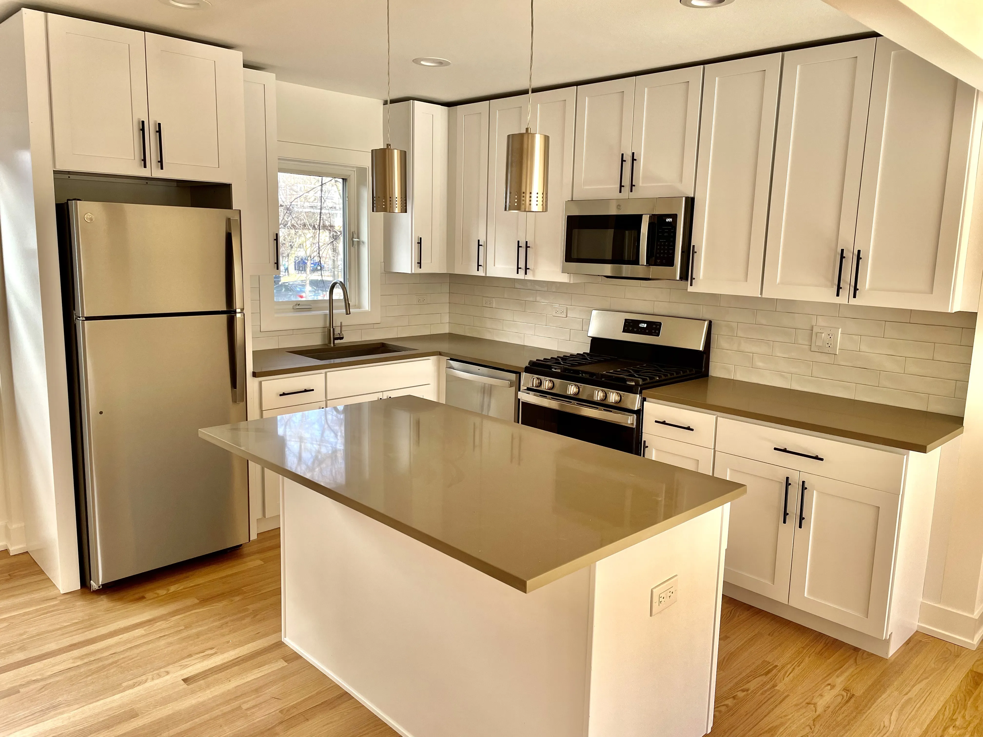 4628 N WINCHESTER AVE 60640-unit#2E-Chicago-IL