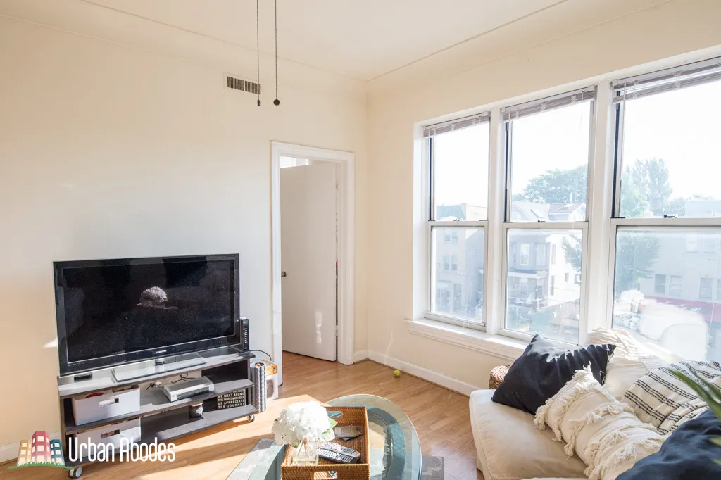 3040 N ASHLAND AVE 60657-unit#4-Chicago-IL