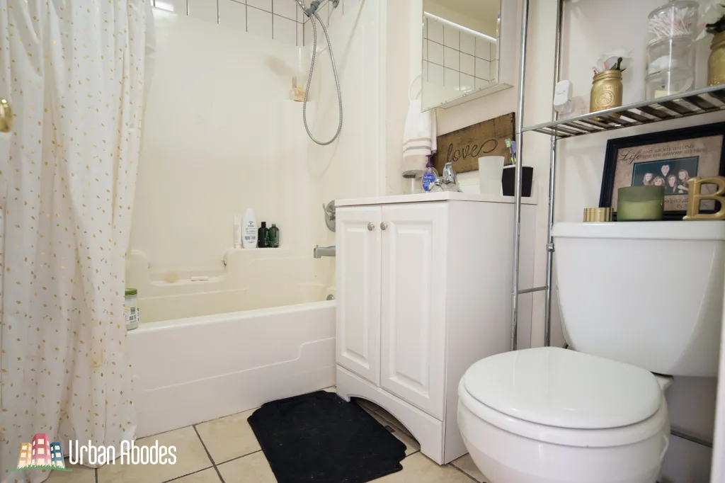 3040 N ASHLAND AVE 60657-unit#4-Chicago-IL