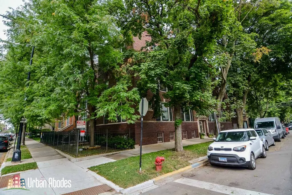 1940 W BERENICE AVE 60613-unit#2-Chicago-IL