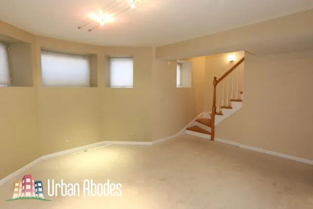 1017 W DAKIN ST 60613-unit#2-Chicago-IL
