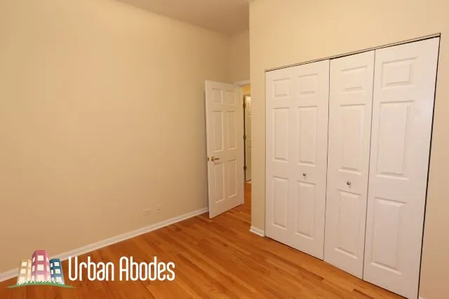 1017 W DAKIN ST 60613-unit#2-Chicago-IL