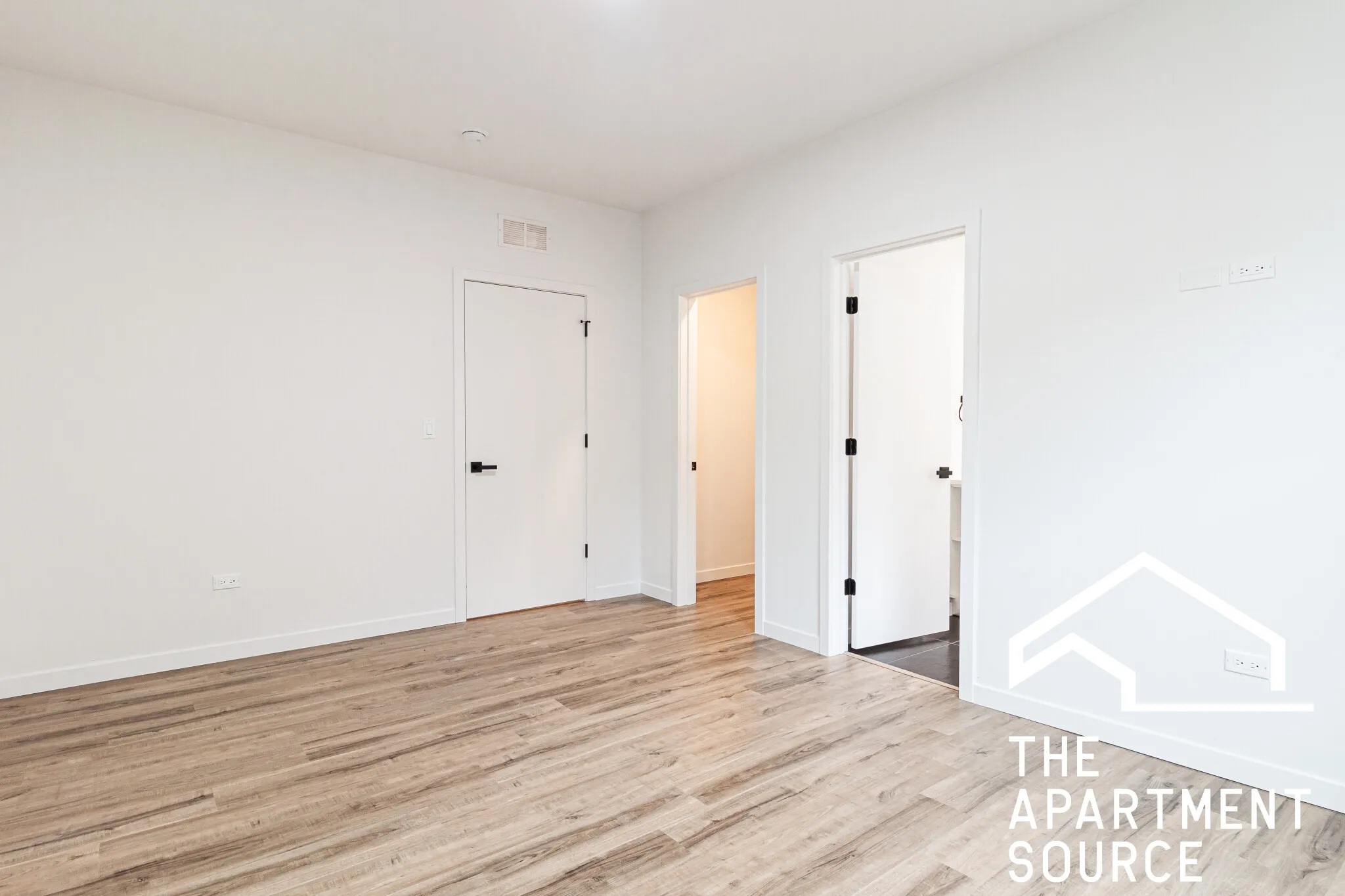 1428 W JONQU TER 60626-unit#3-Chicago-IL