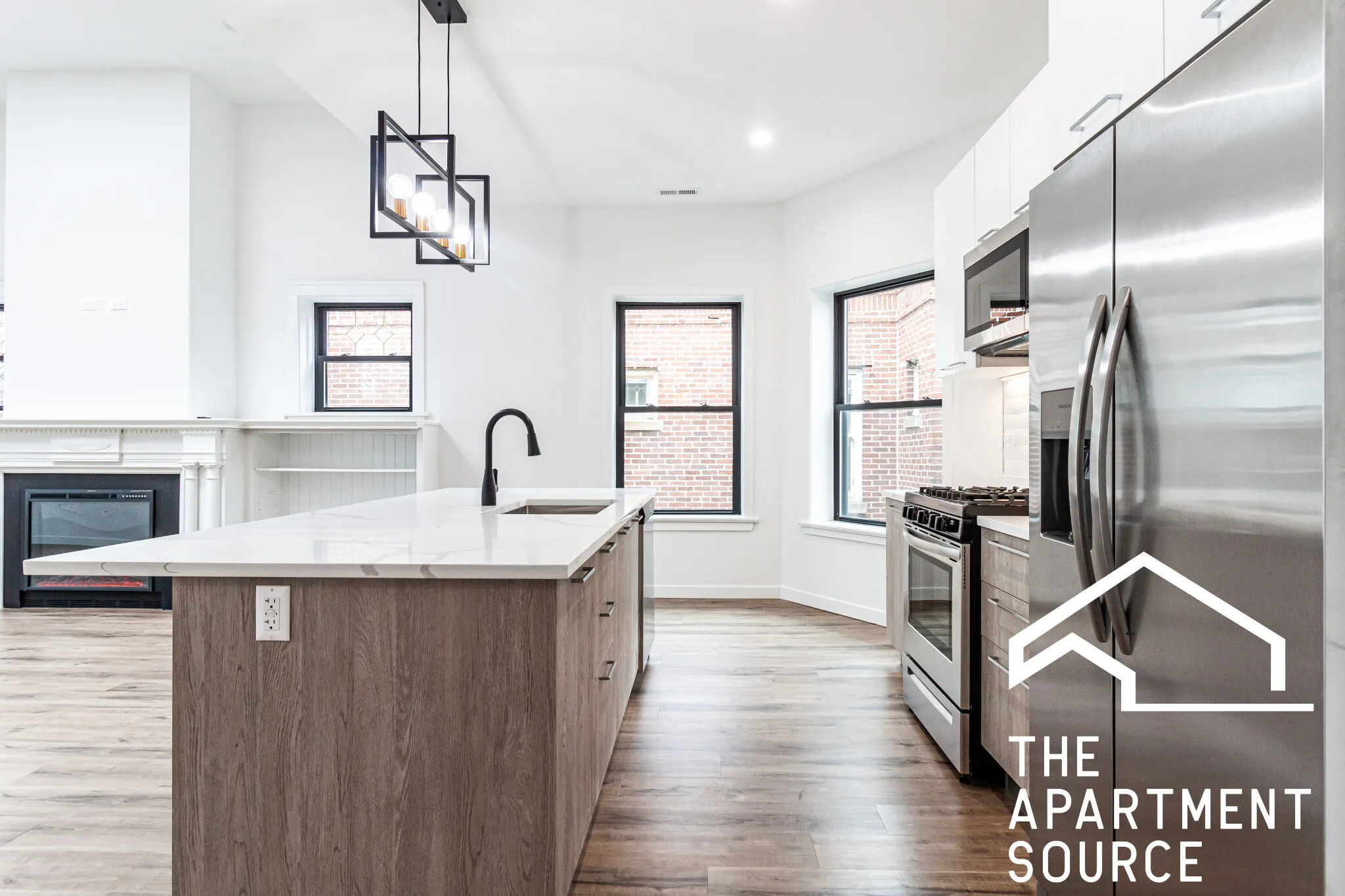 1428 W JONQU TER 60626-unit#3-Chicago-IL